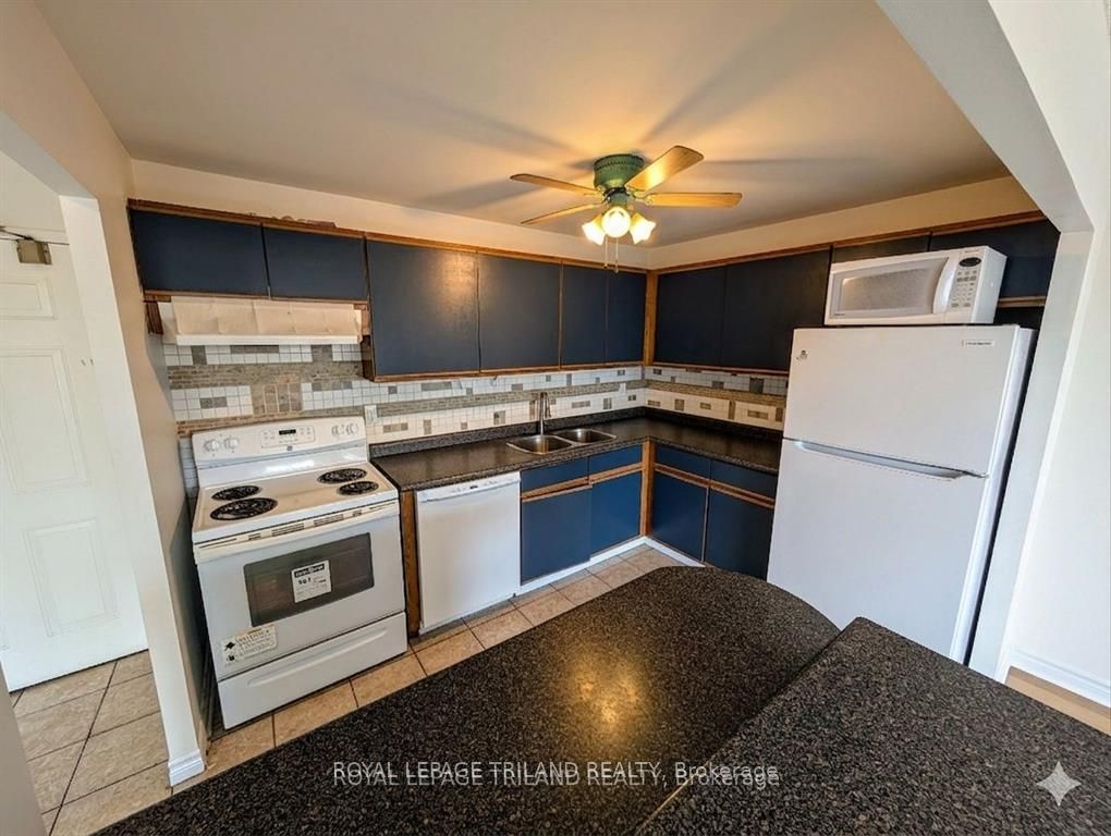 135 Base Line Road W 306, London South, ON N6J 4W4 photo 5