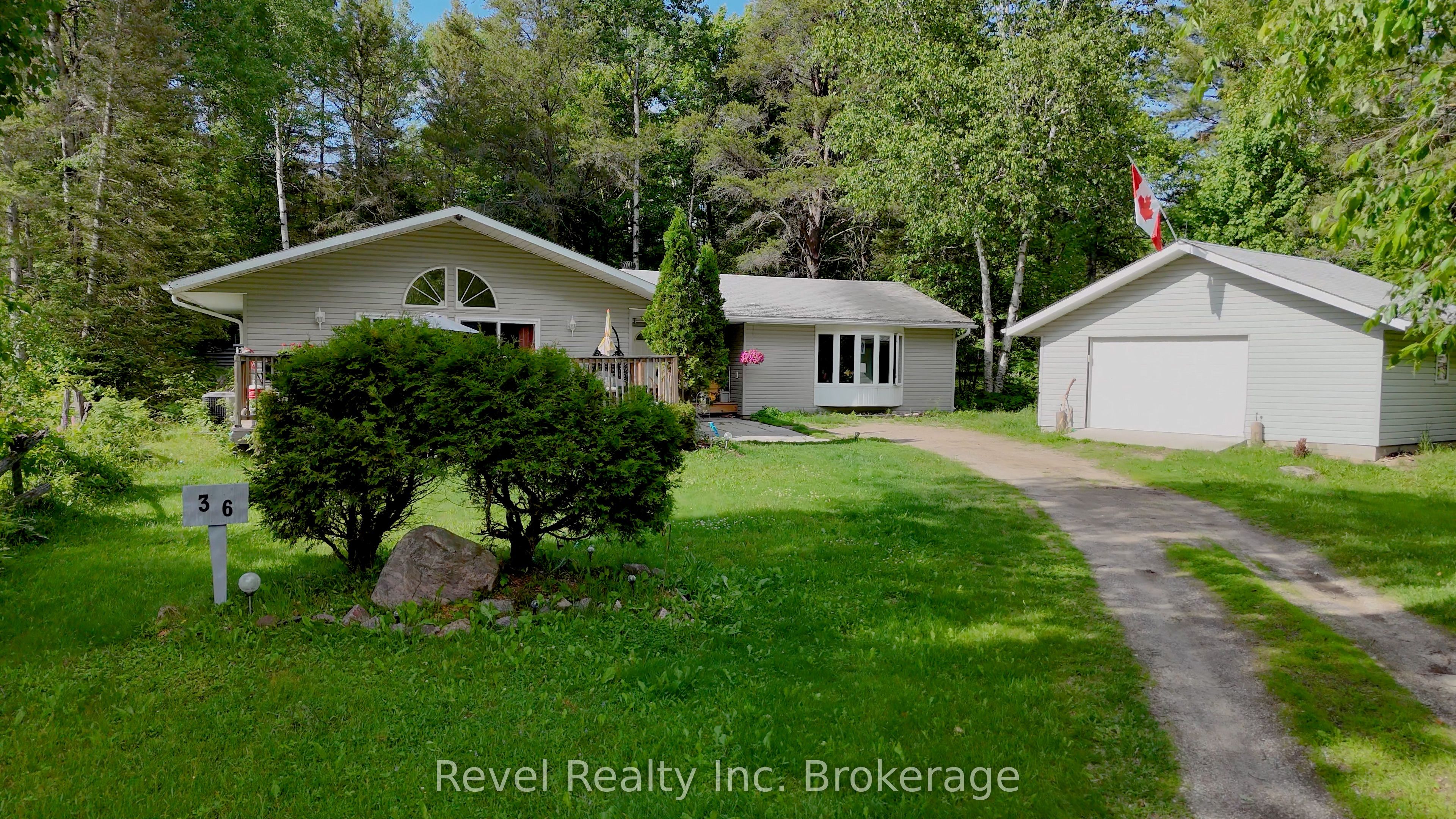 36 Tebby Boulevard, South River, ON P0A 1X0