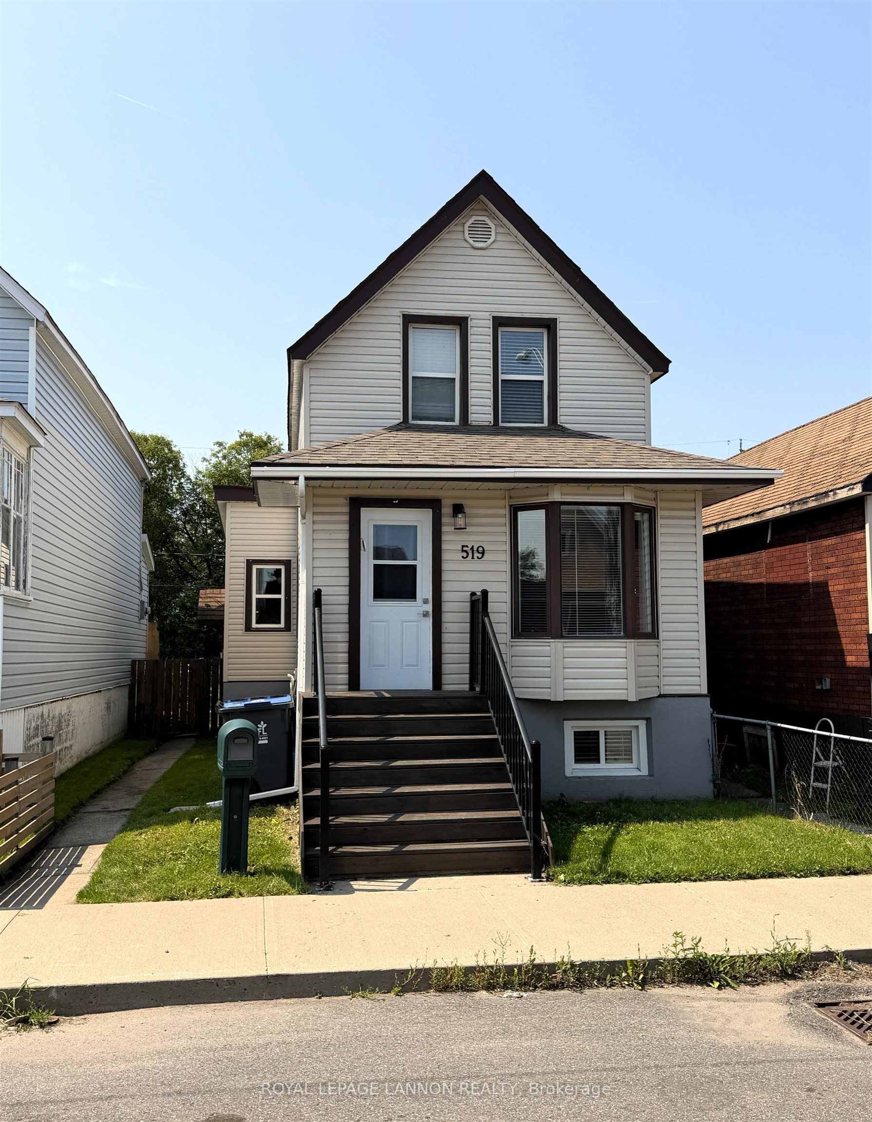519 McTavish Street, Thunder Bay, ON P7C 3C4