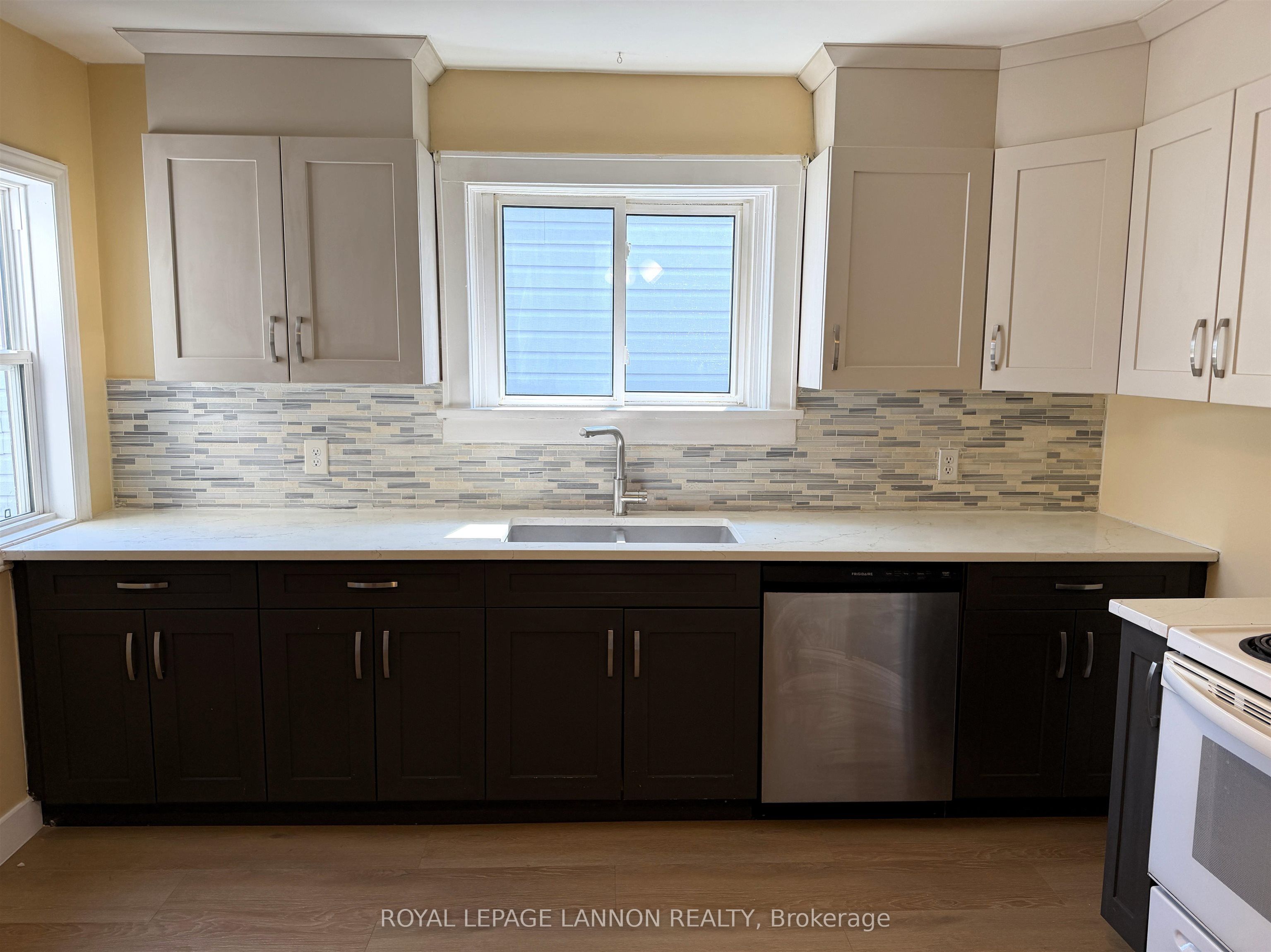 519 McTavish Street, Thunder Bay, ON P7C 3C4 photo 2