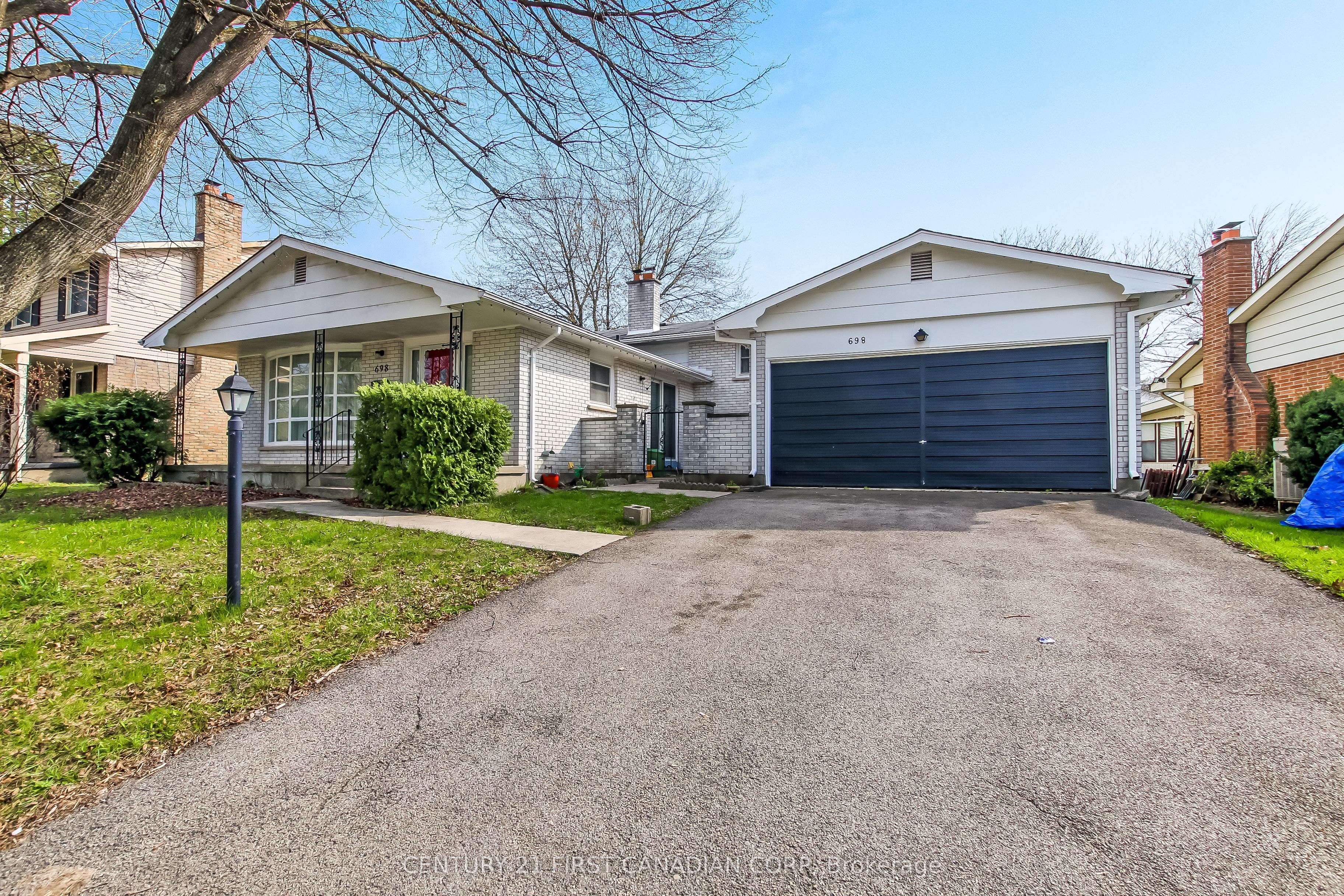 698 Chiddington Avenue, London South, ON N6C 2W8 photo 2