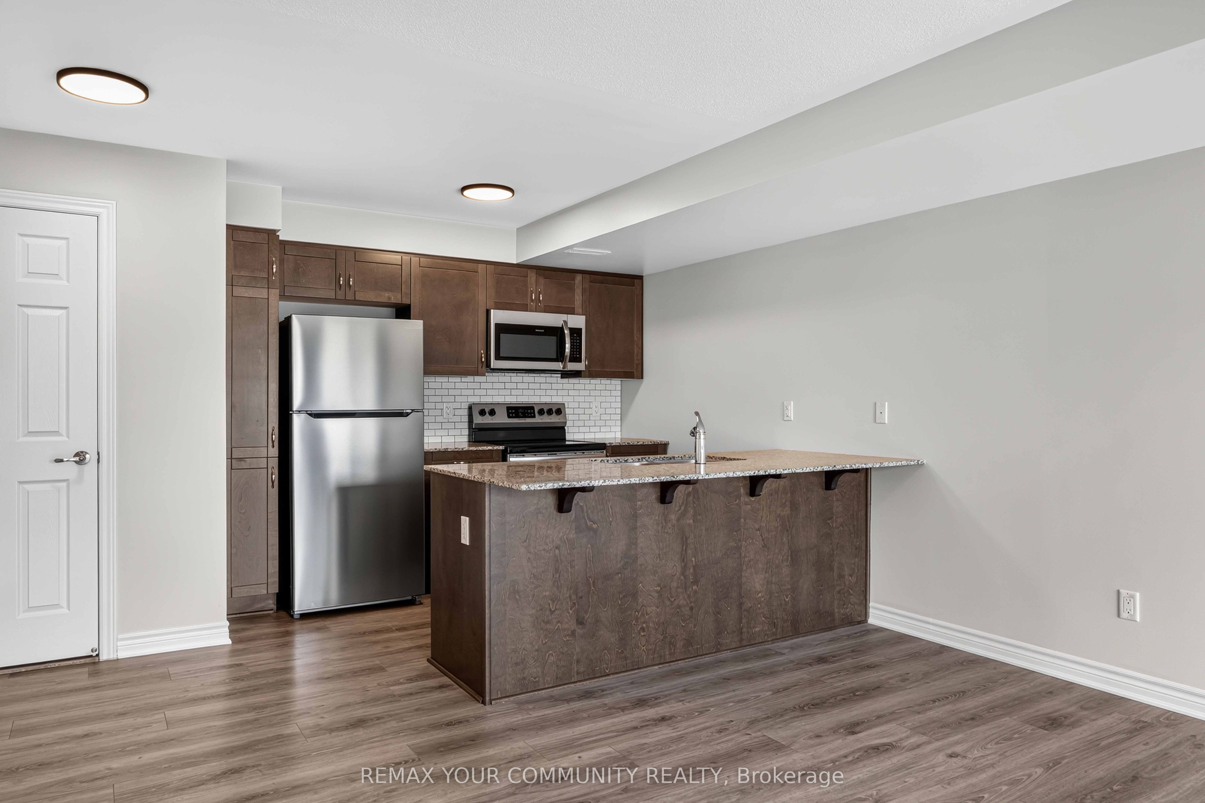 2250 Watercolours Way, Barrhaven, ON K2J 6R2 photo 5