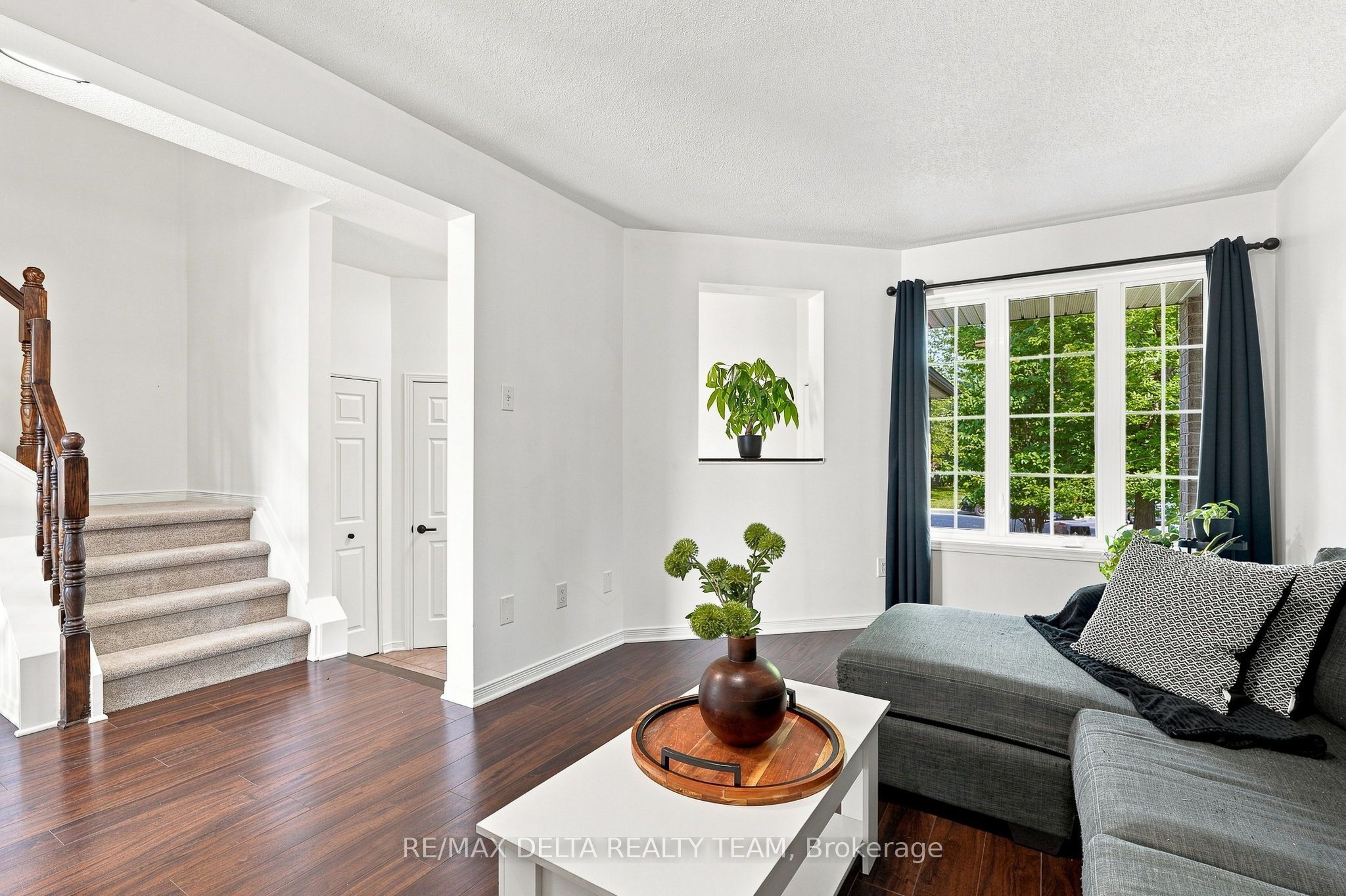 1495 Demeter Street, Orleans - Cumberland and Area, ON K4A 5C6 photo 5