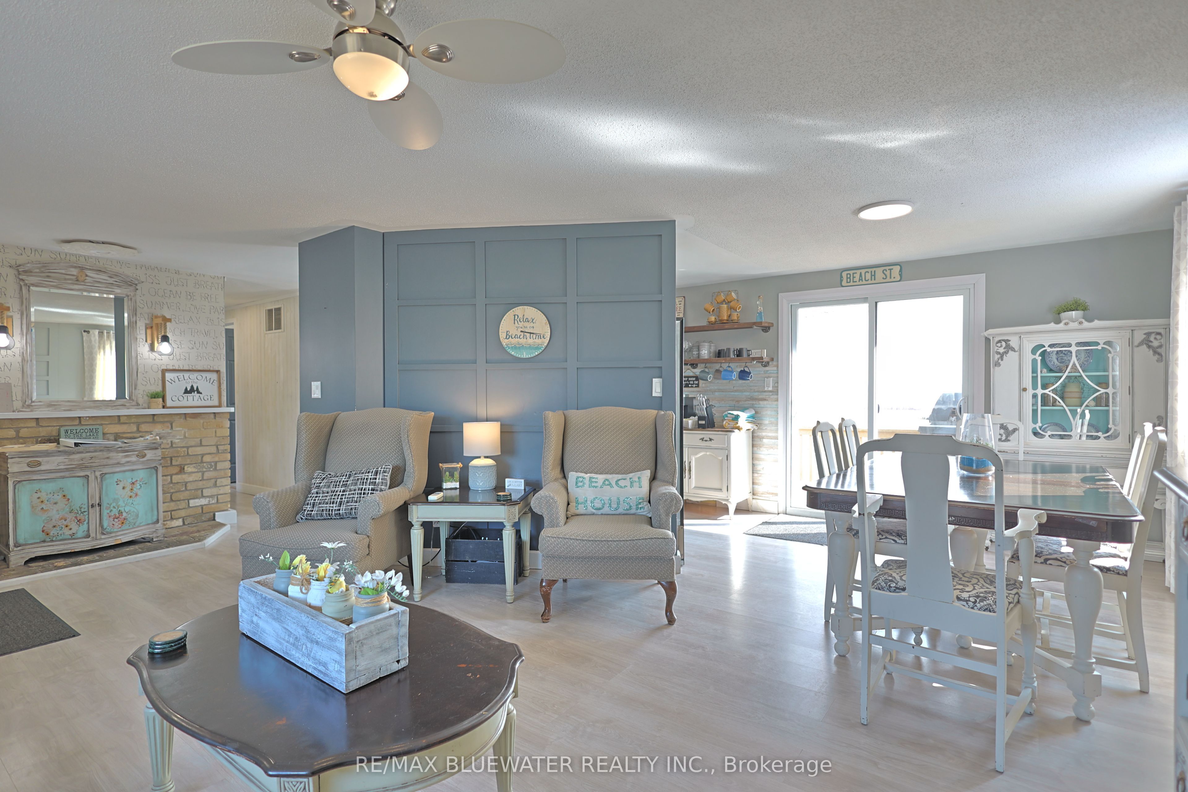 9897 Eric Street, Lambton Shores, ON N0M 2N0 photo 4