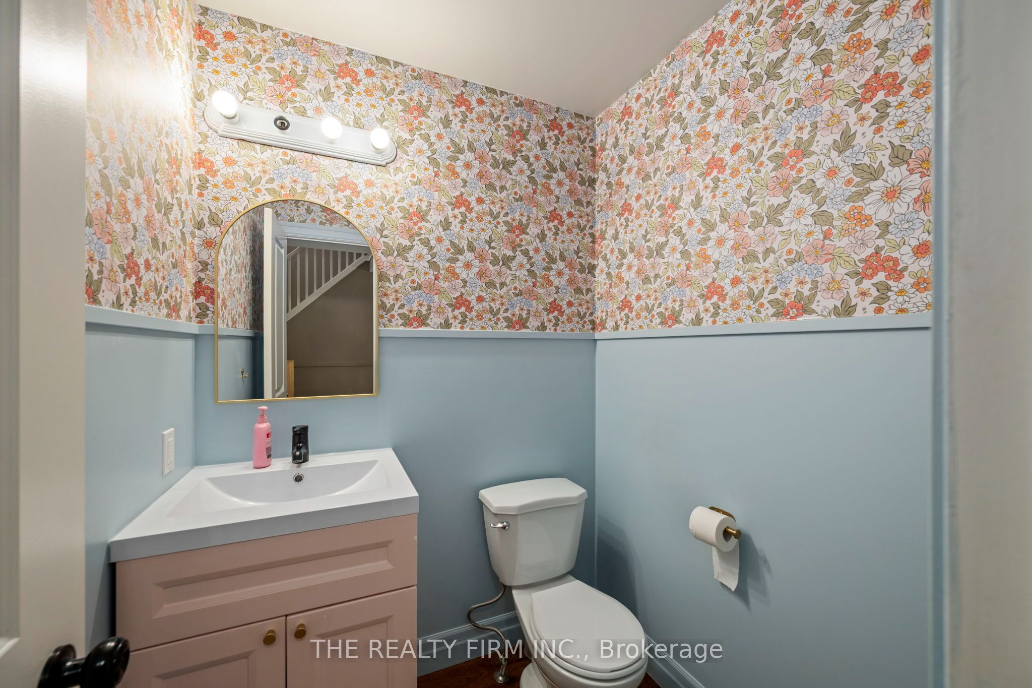 27 Leesboro Trail, Thames Centre, ON N0M 2P0 photo 5