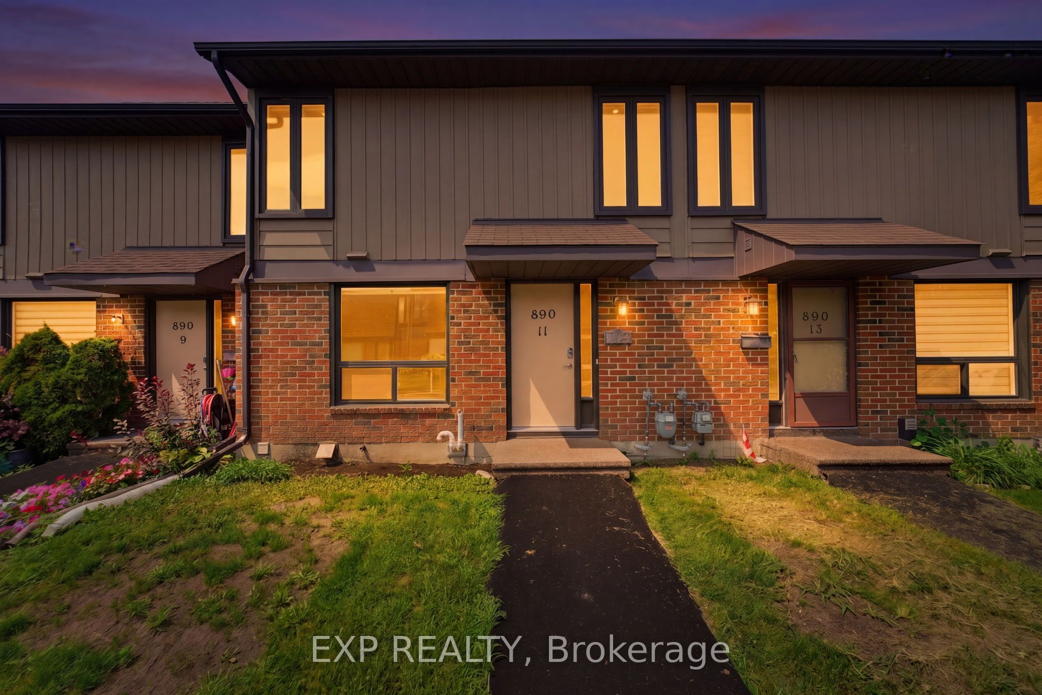890 Cahill Drive W 11, Hunt Club - Windsor Park Village and Area, ON K1V 9A4