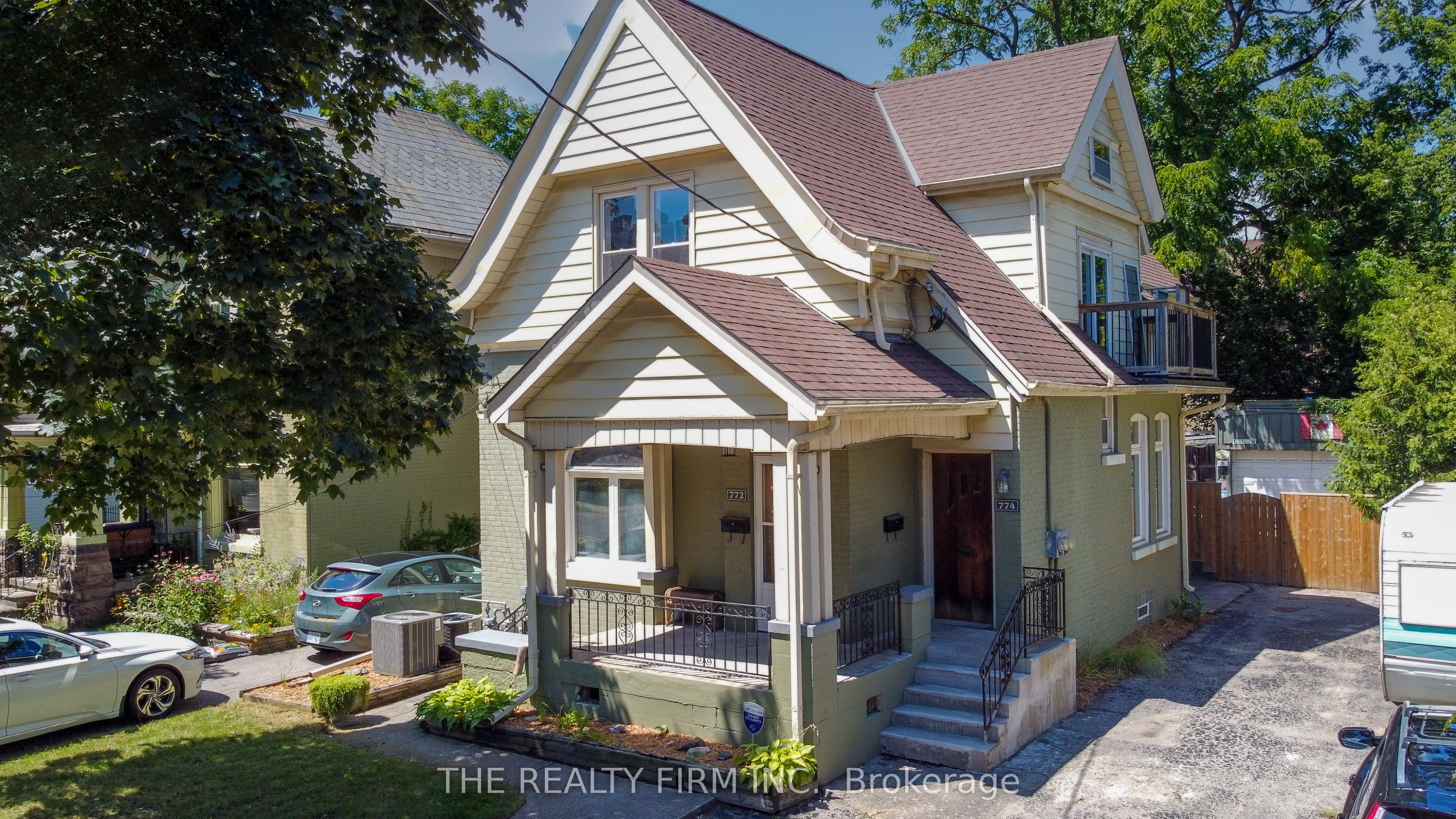 772-774 Queens Avenue, London East, ON N5W 3H6