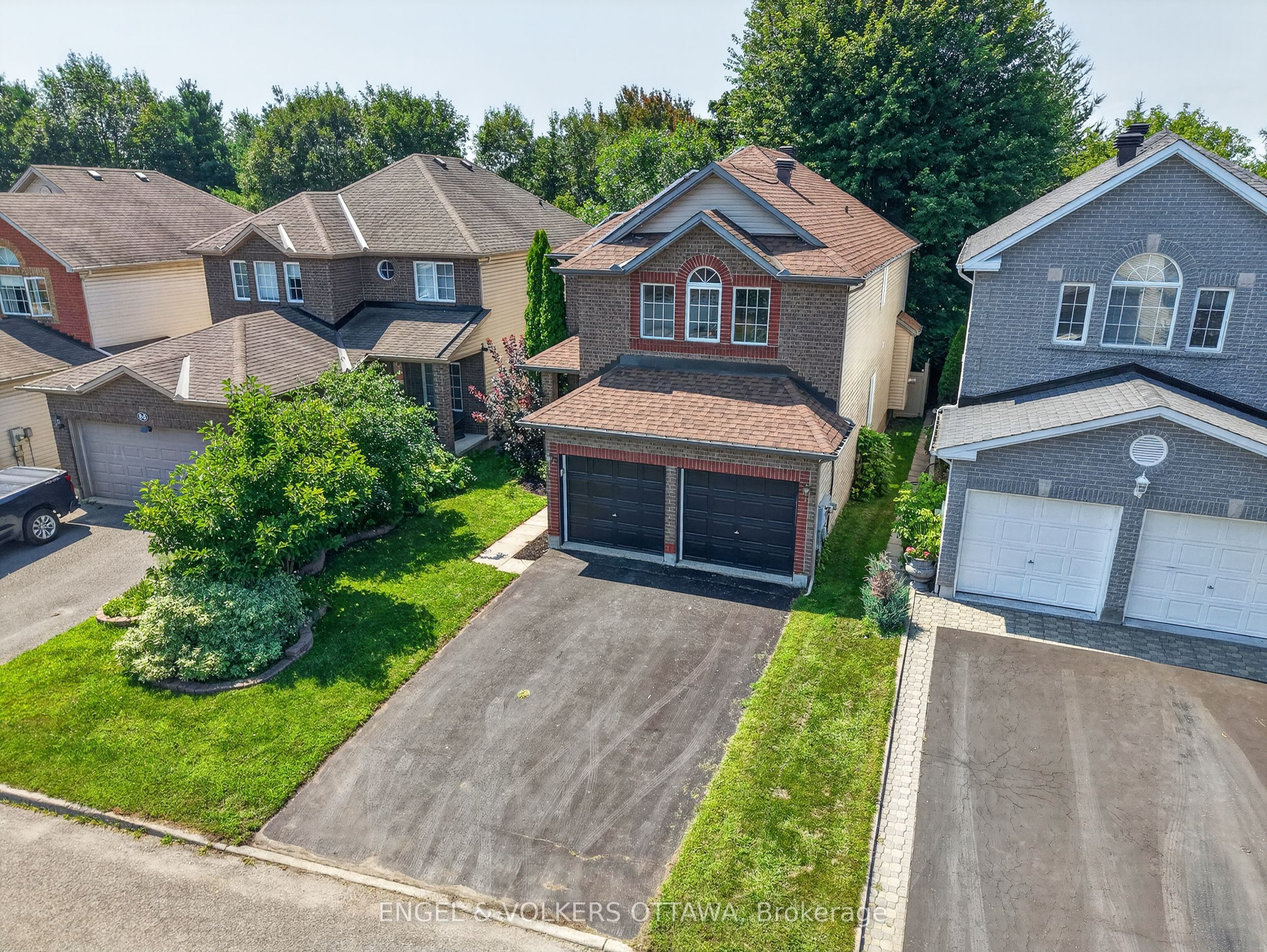 53 Borealis Crescent, Overbrook - Castleheights and Area, ON K1K 4T5 photo 2