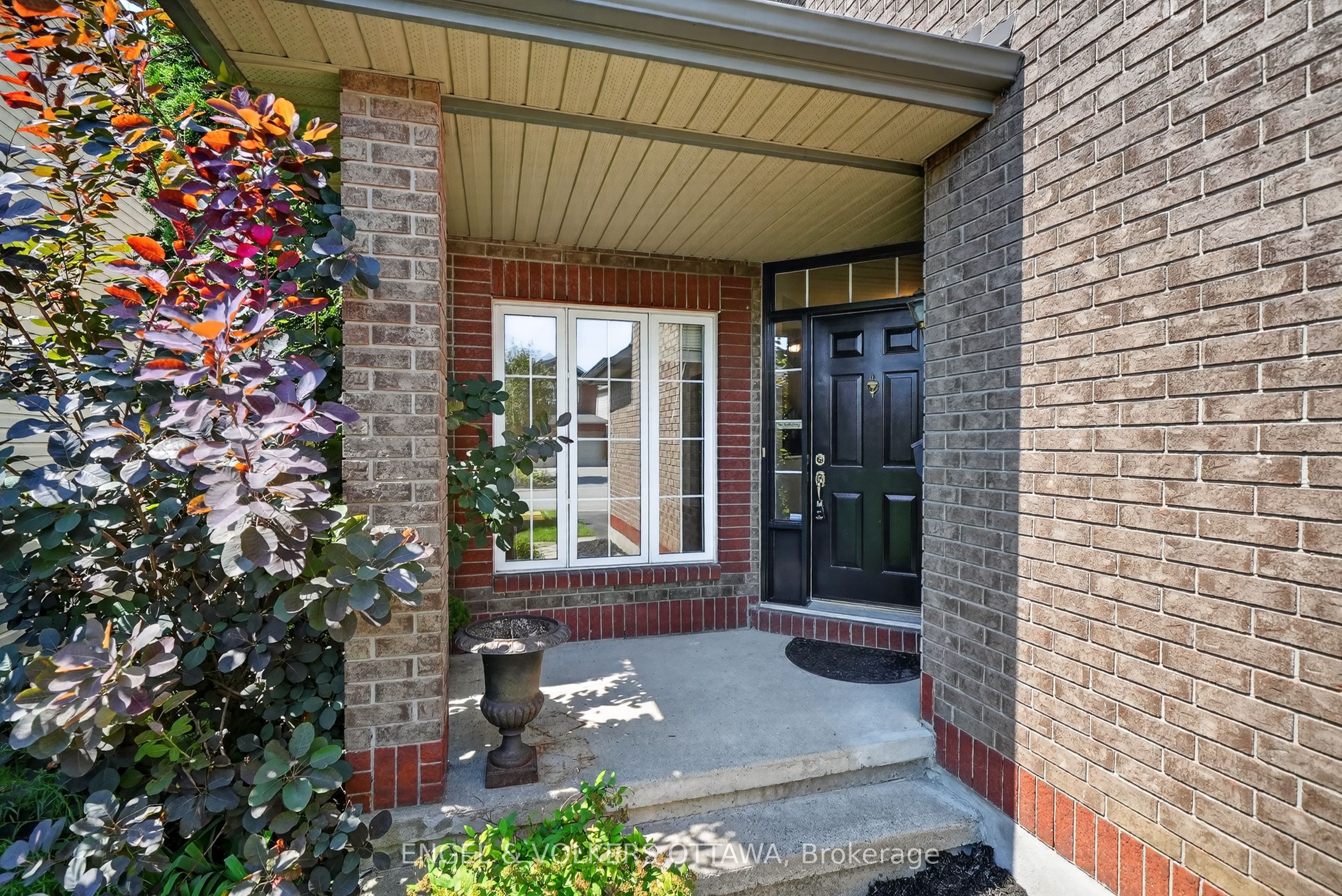 53 Borealis Crescent, Overbrook - Castleheights and Area, ON K1K 4T5 photo 4
