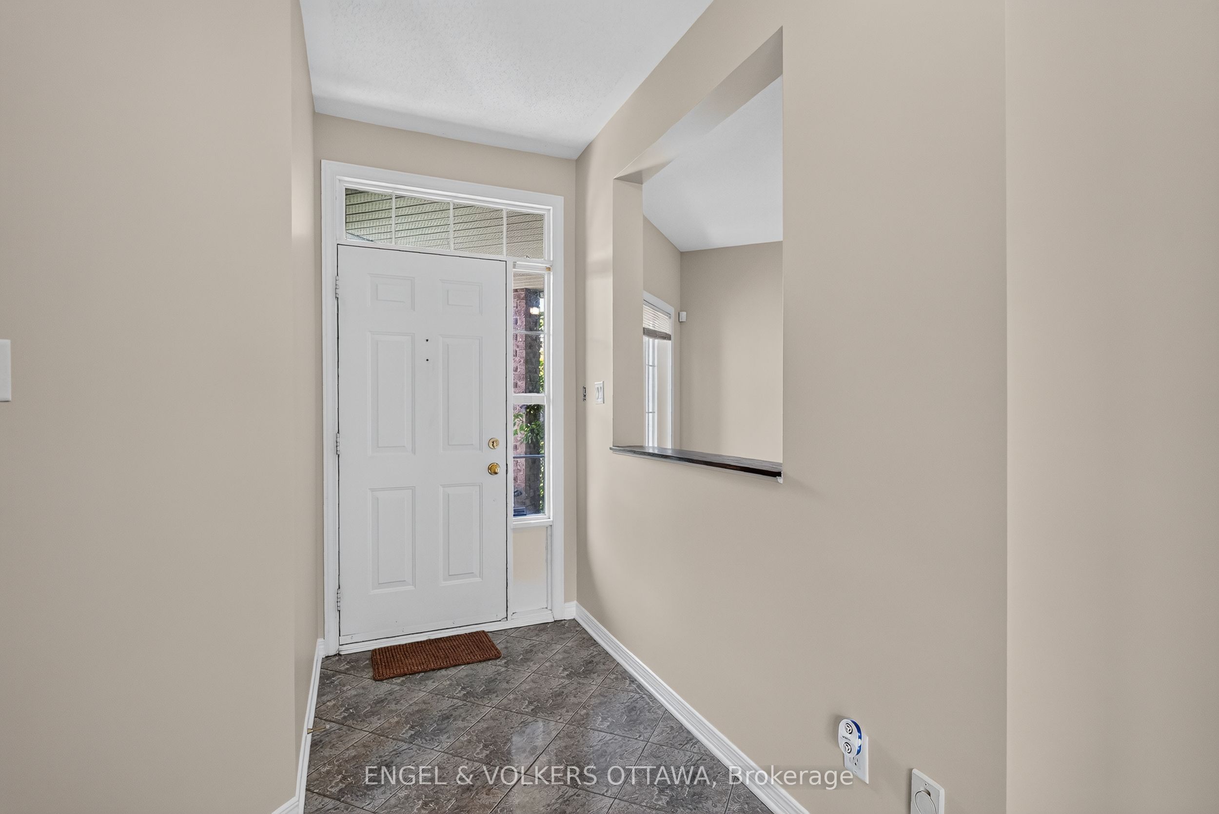 53 Borealis Crescent, Overbrook - Castleheights and Area, ON K1K 4T5 photo 5