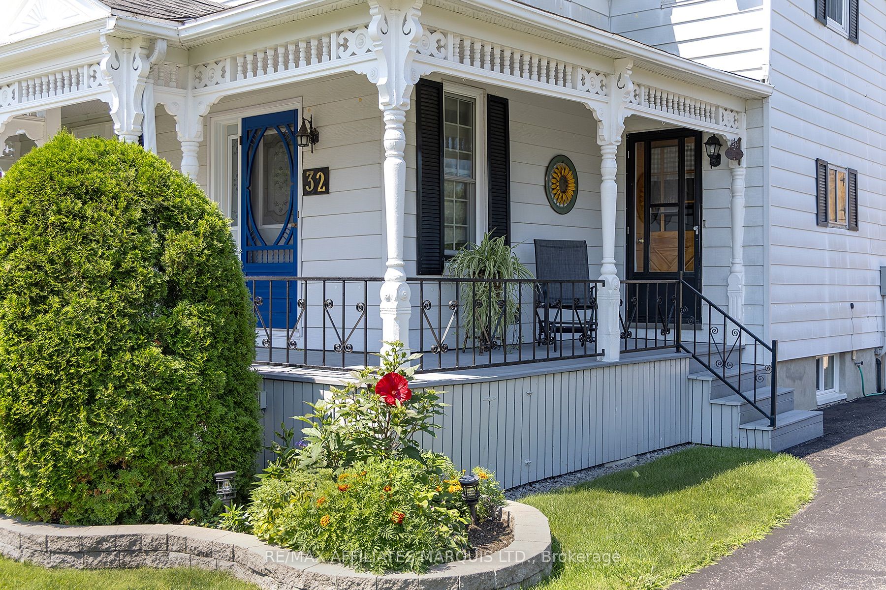 32 Church Street, South Dundas, ON K0E 1K0 photo 2