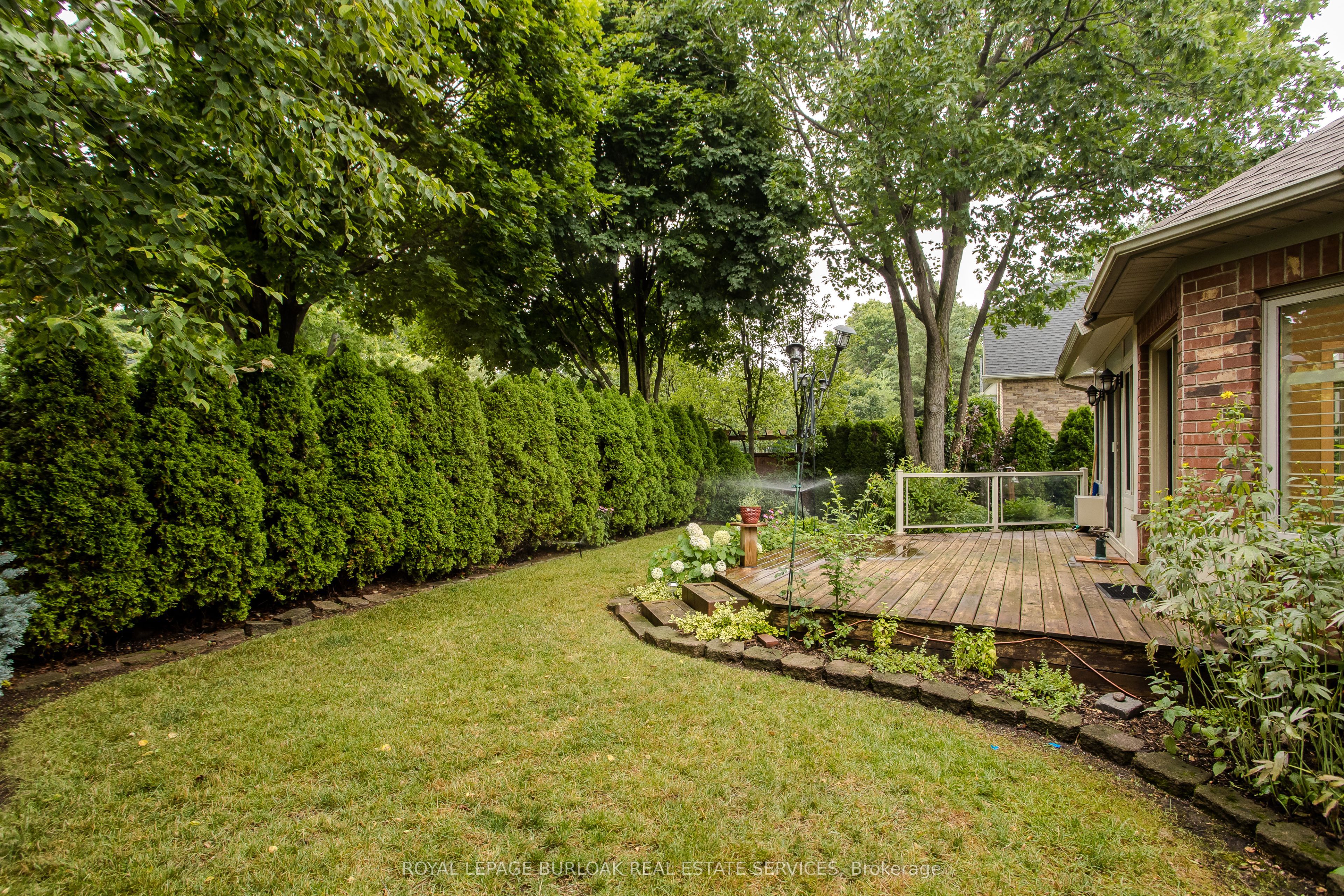 54 Waterwheel Crescent, Hamilton, ON L9H 7B7 photo 4