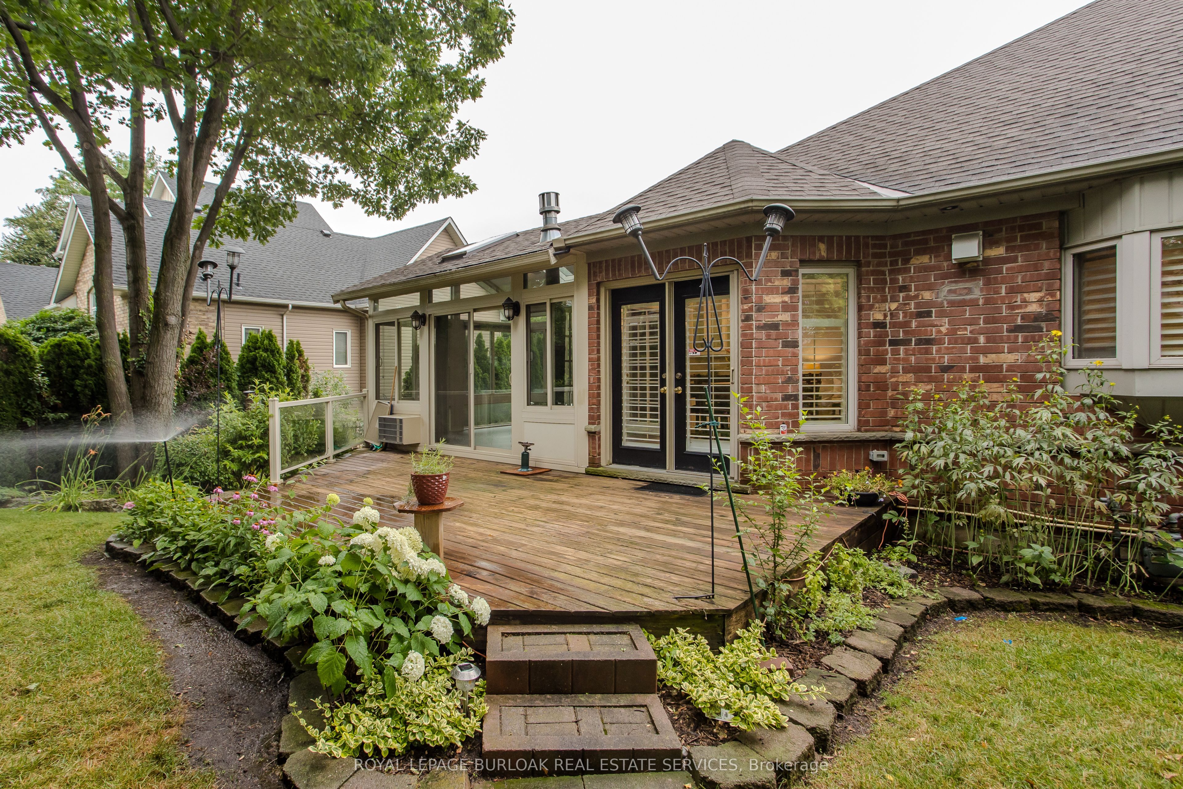 54 Waterwheel Crescent, Hamilton, ON L9H 7B7 photo 5