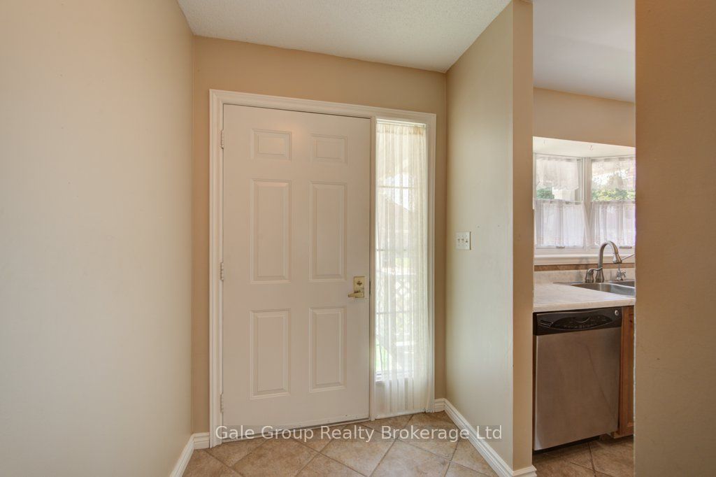 47 Seres Drive, Tillsonburg, ON N4G 5E9 photo 5