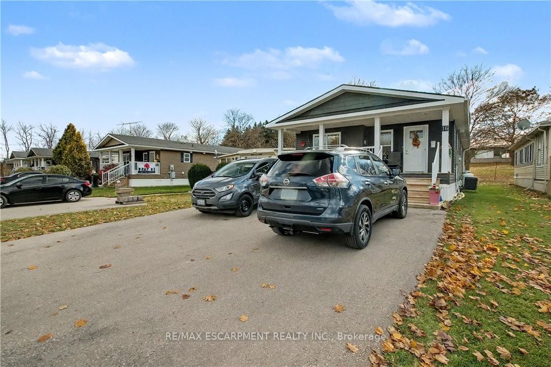 1429 Sheffield Road 16, Hamilton, ON N1R 8B2 photo 2
