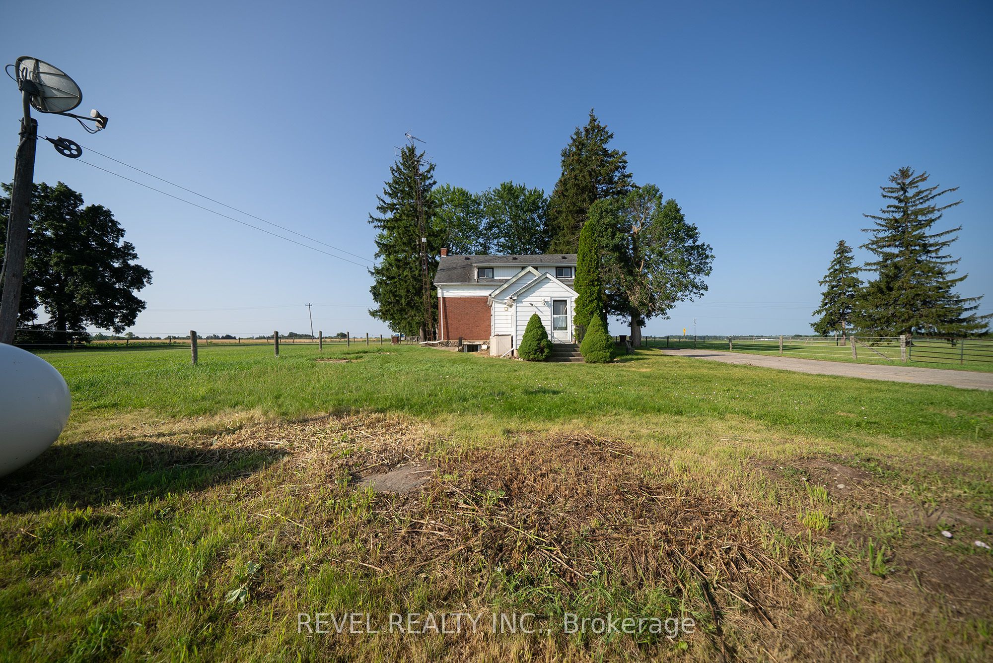 413 Ellis Avenue, Brant, ON N3R 0B8 photo 4