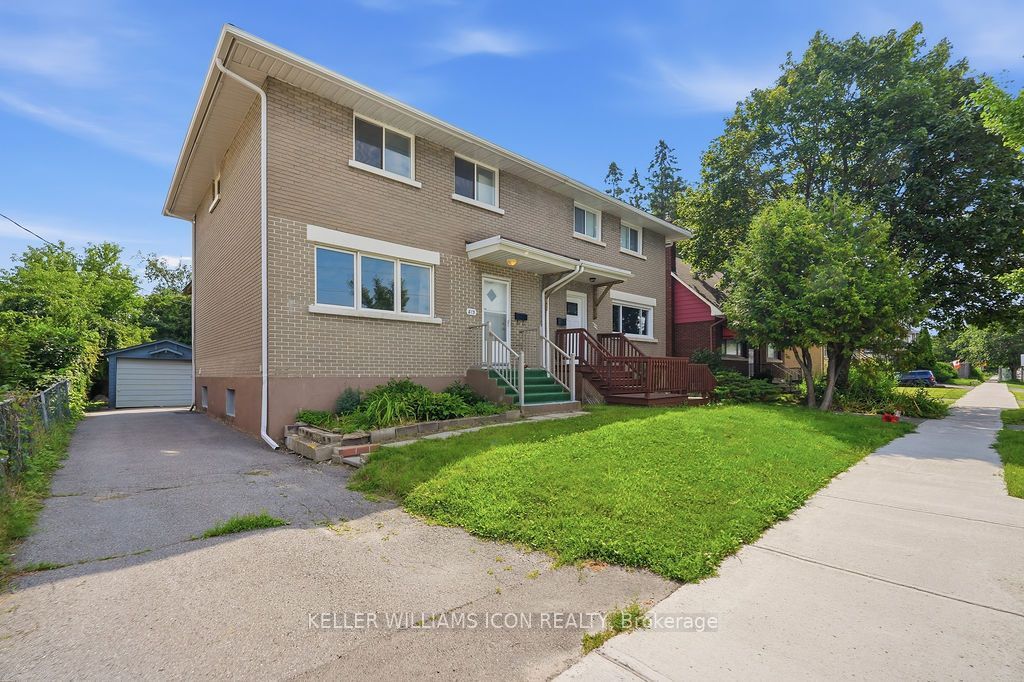 873 Woodroffe Avenue, McKellar Heights - Glabar Park and Area, ON K2A 2G5