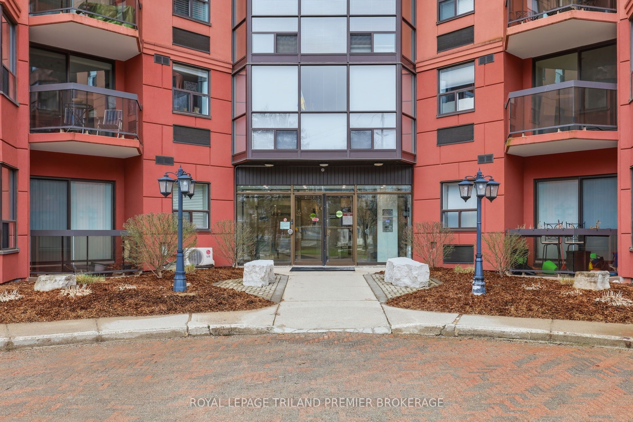 600 Talbot Street 1004, London East, ON N6A 5L9 photo 3