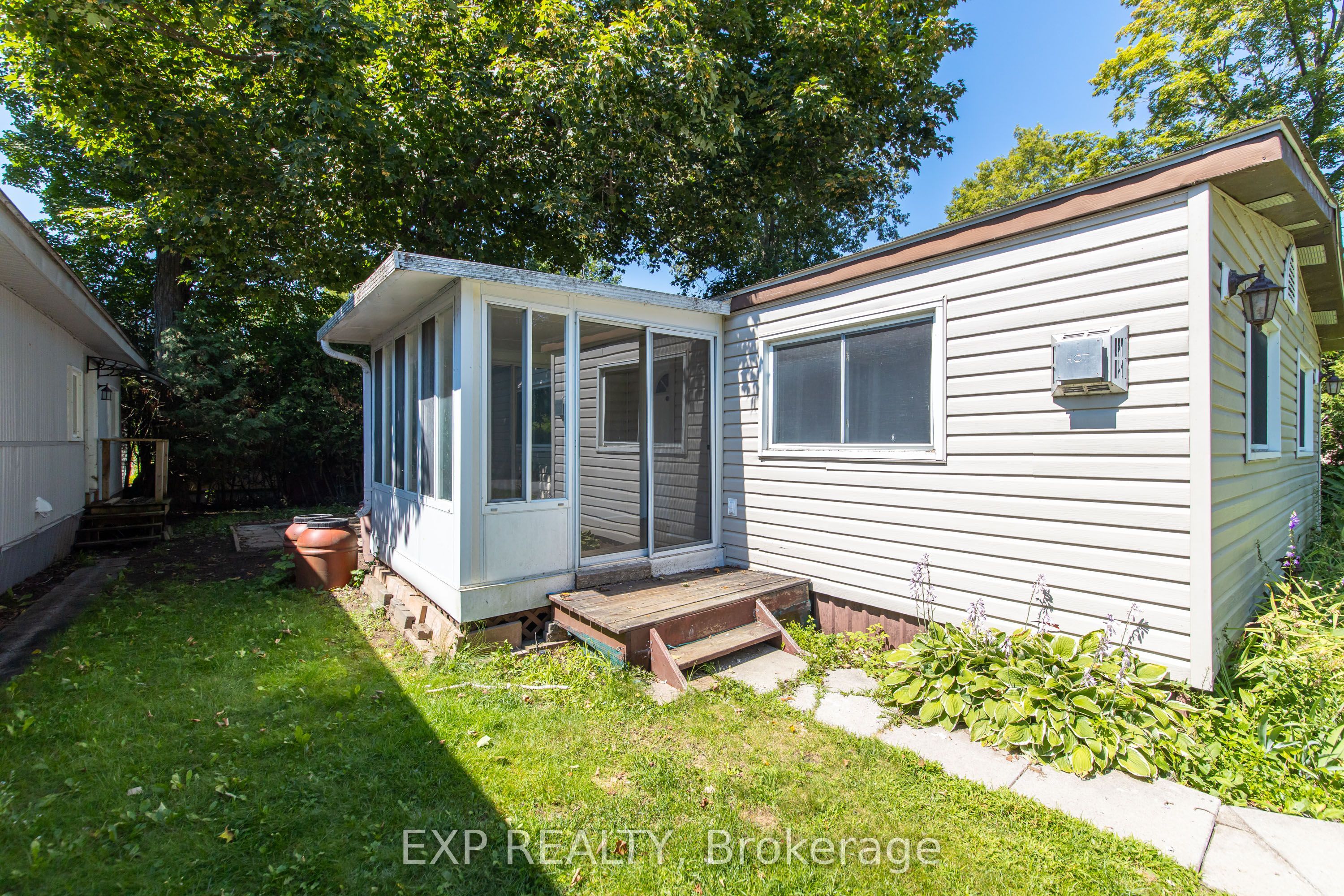 21 Maplewood Avenue, Carleton Place, ON K7C 3P1 photo 3