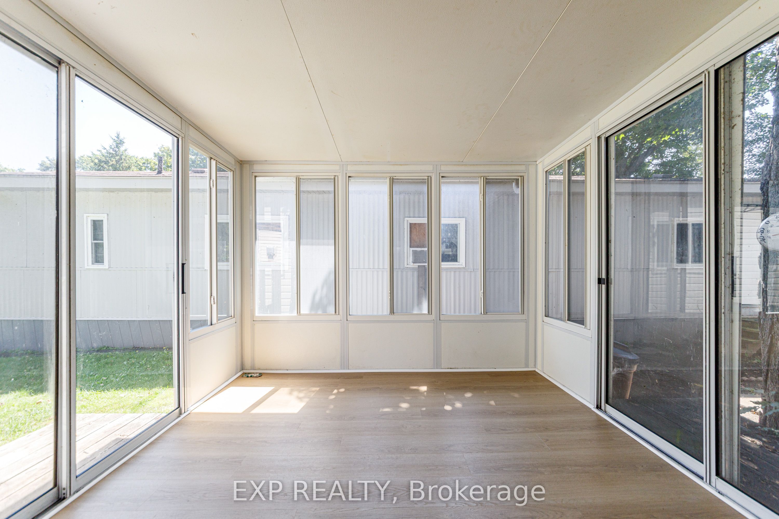 21 Maplewood Avenue, Carleton Place, ON K7C 3P1 photo 4
