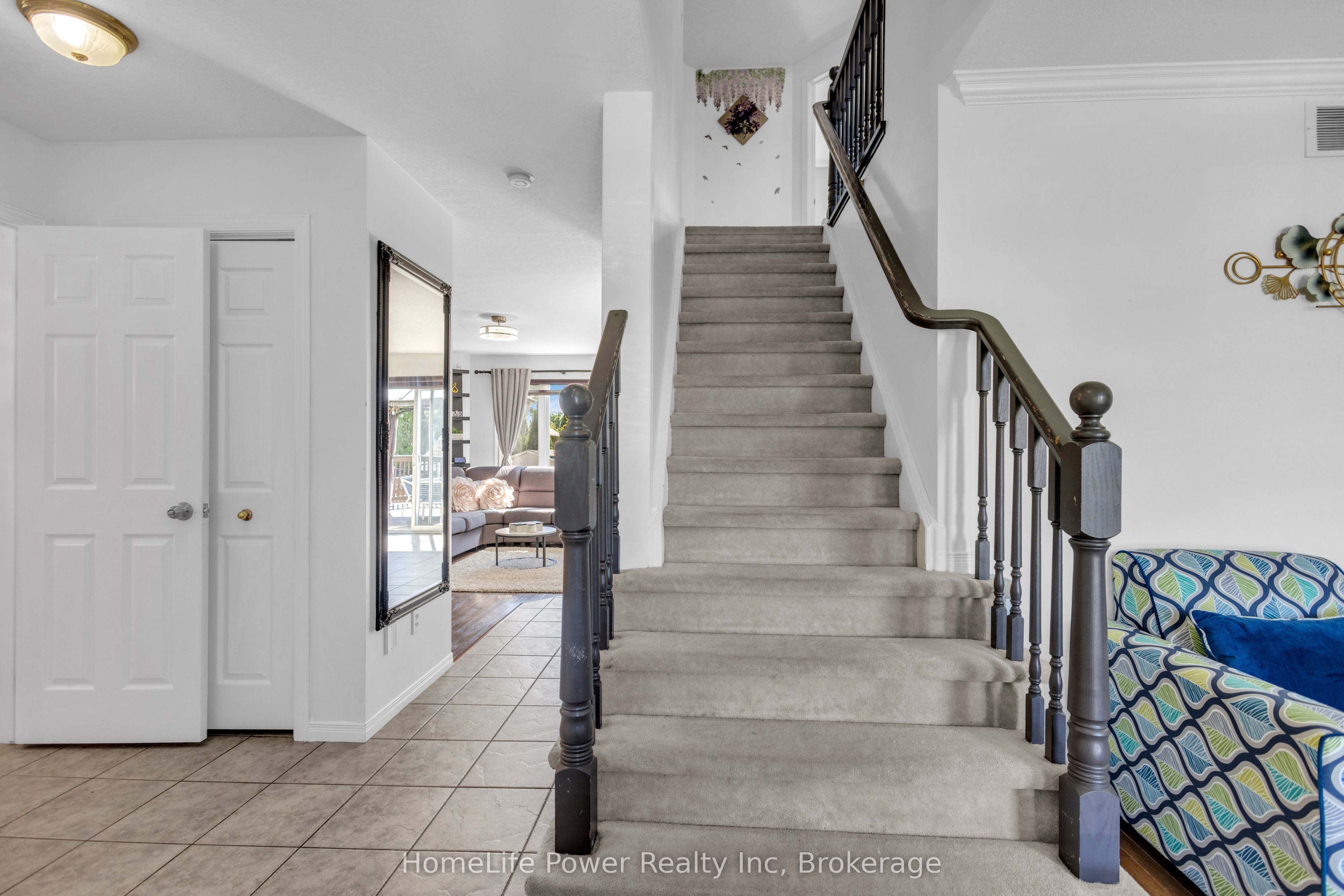 35 BORLAND Drive, Guelph, ON N1G 5B5 photo 4