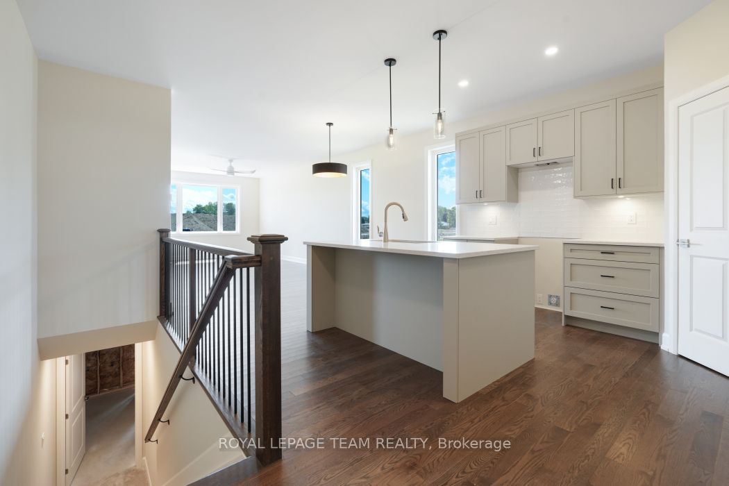 1189 Potter Drive, Brockville, ON K6V 0G8 photo 5