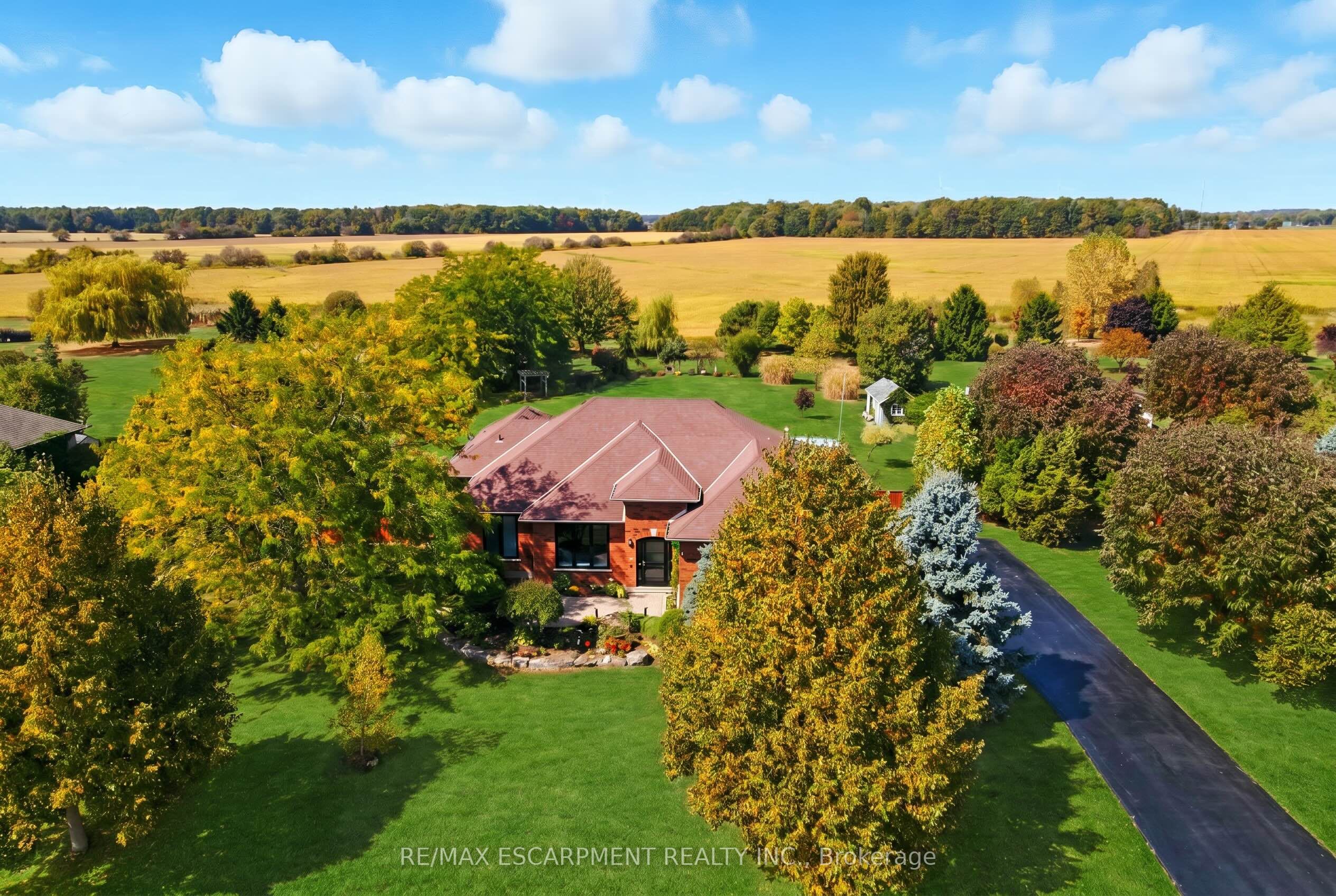 10 FEATHERSTONE Avenue, Haldimand, ON N0A 1P0 photo 2
