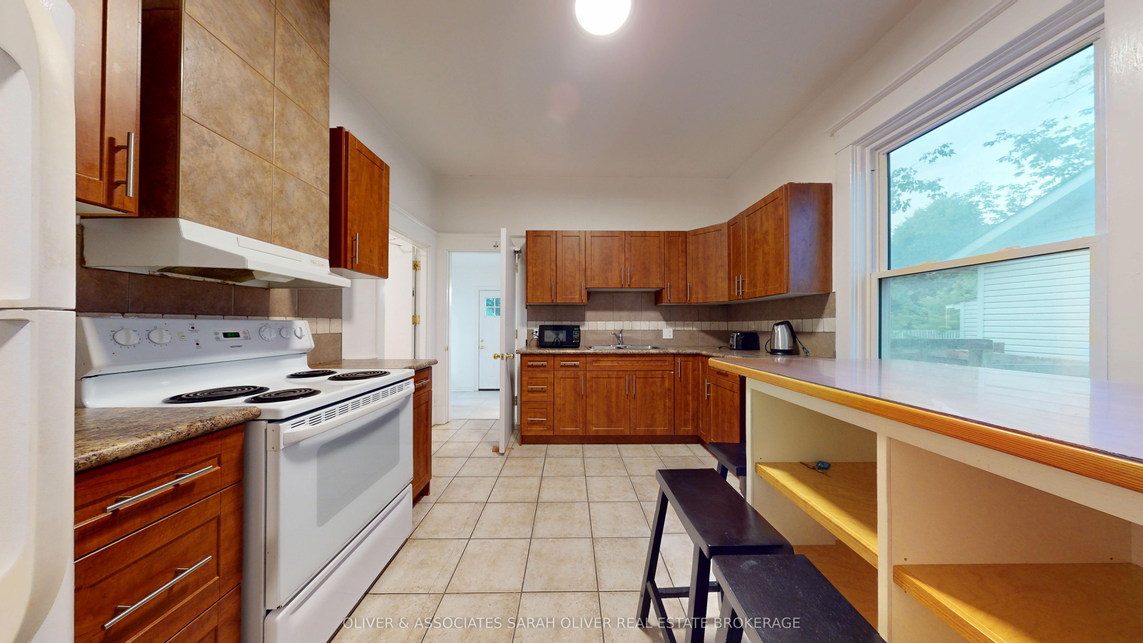 3 McDonald Avenue, London North, ON N6G 1A9 photo 5