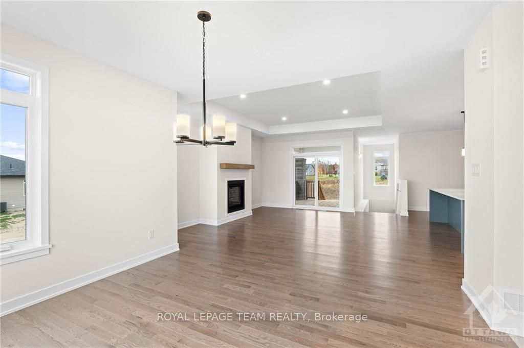 19 Irvin Woermke Street, McNab/Braeside, ON K0A 1G0 photo 5