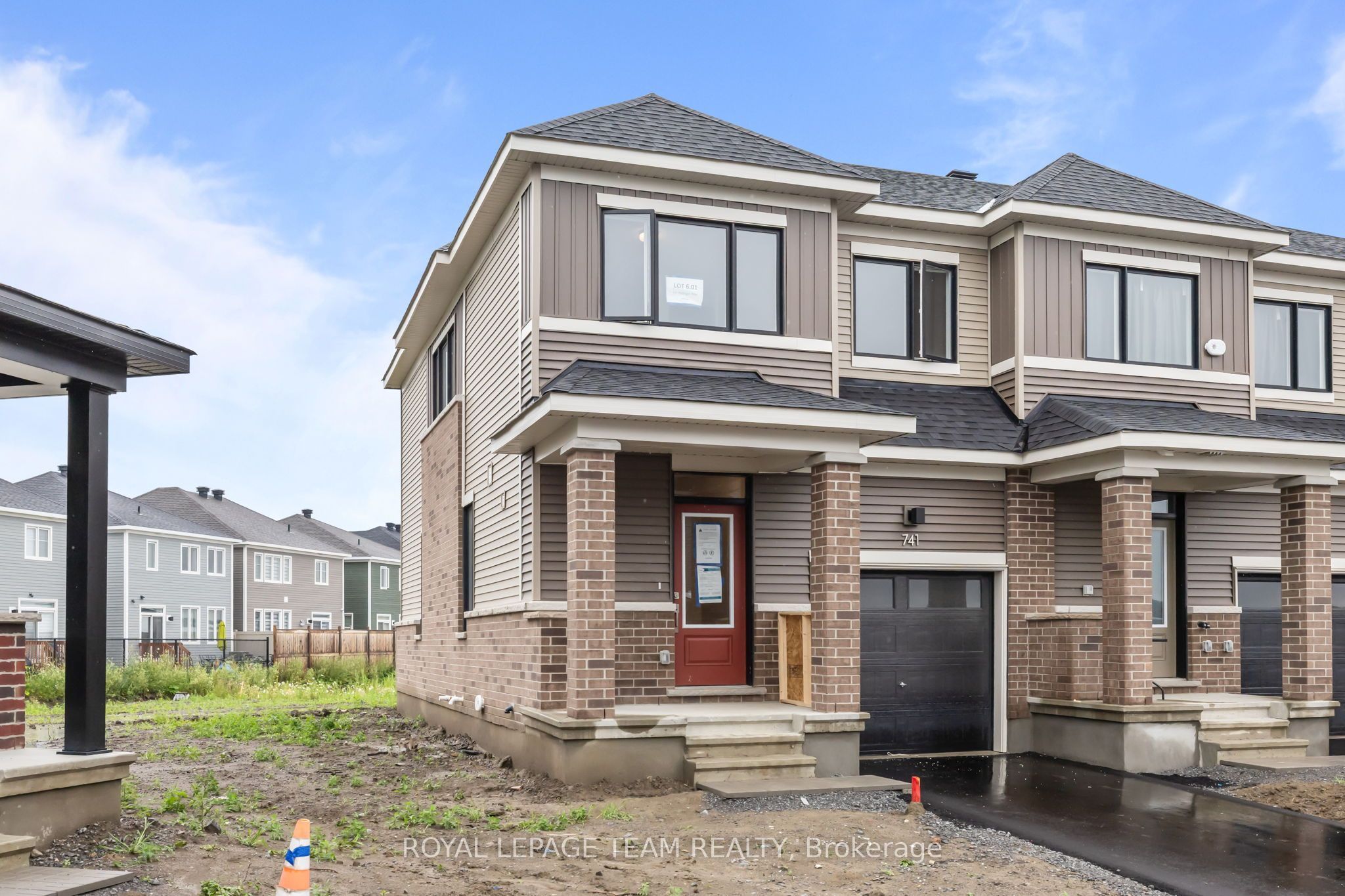 741 Haflinger Row, Stittsville - Munster - Richmond, ON K0A 2Z0