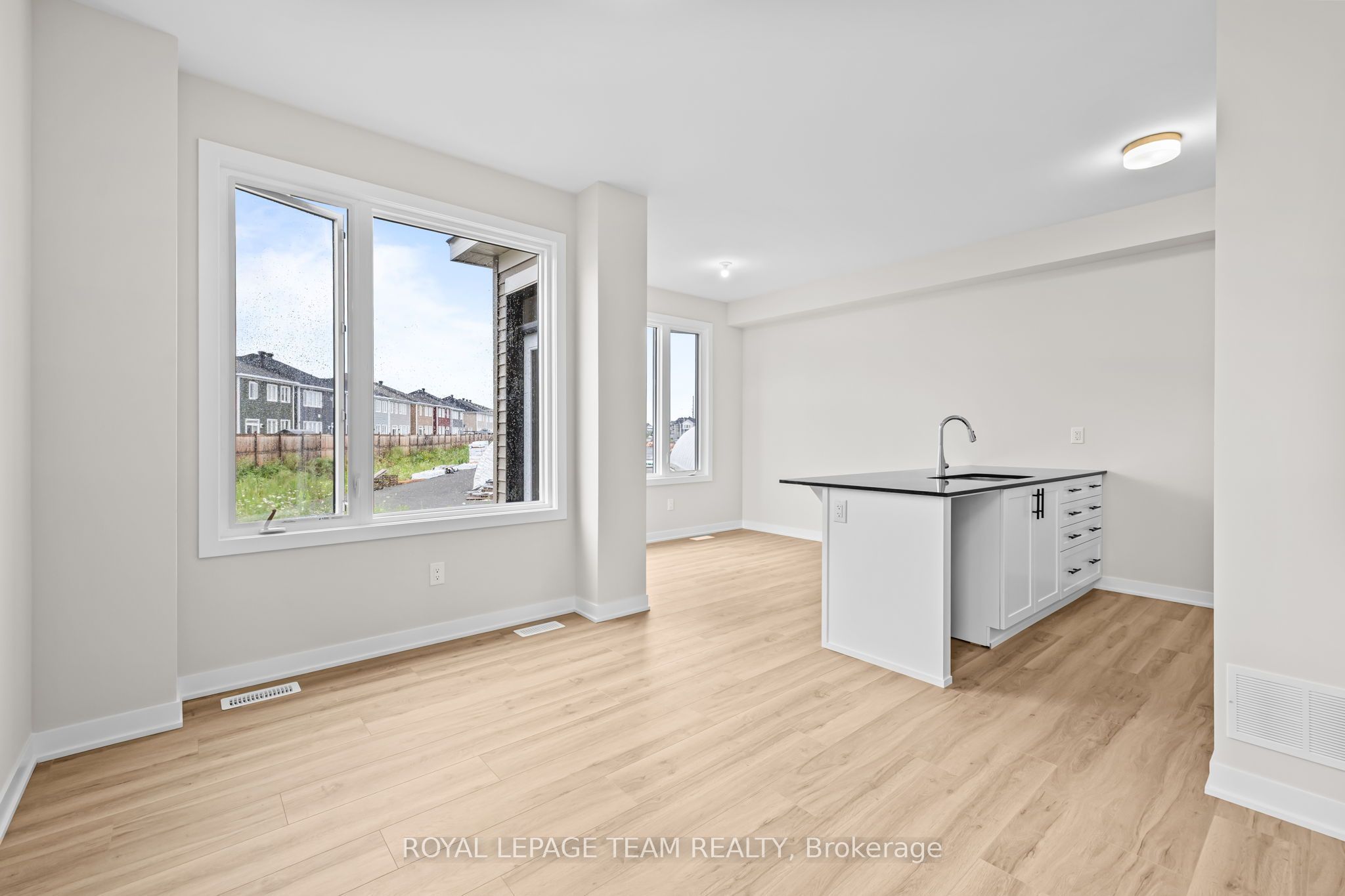 741 Haflinger Row, Stittsville - Munster - Richmond, ON K0A 2Z0 photo 4