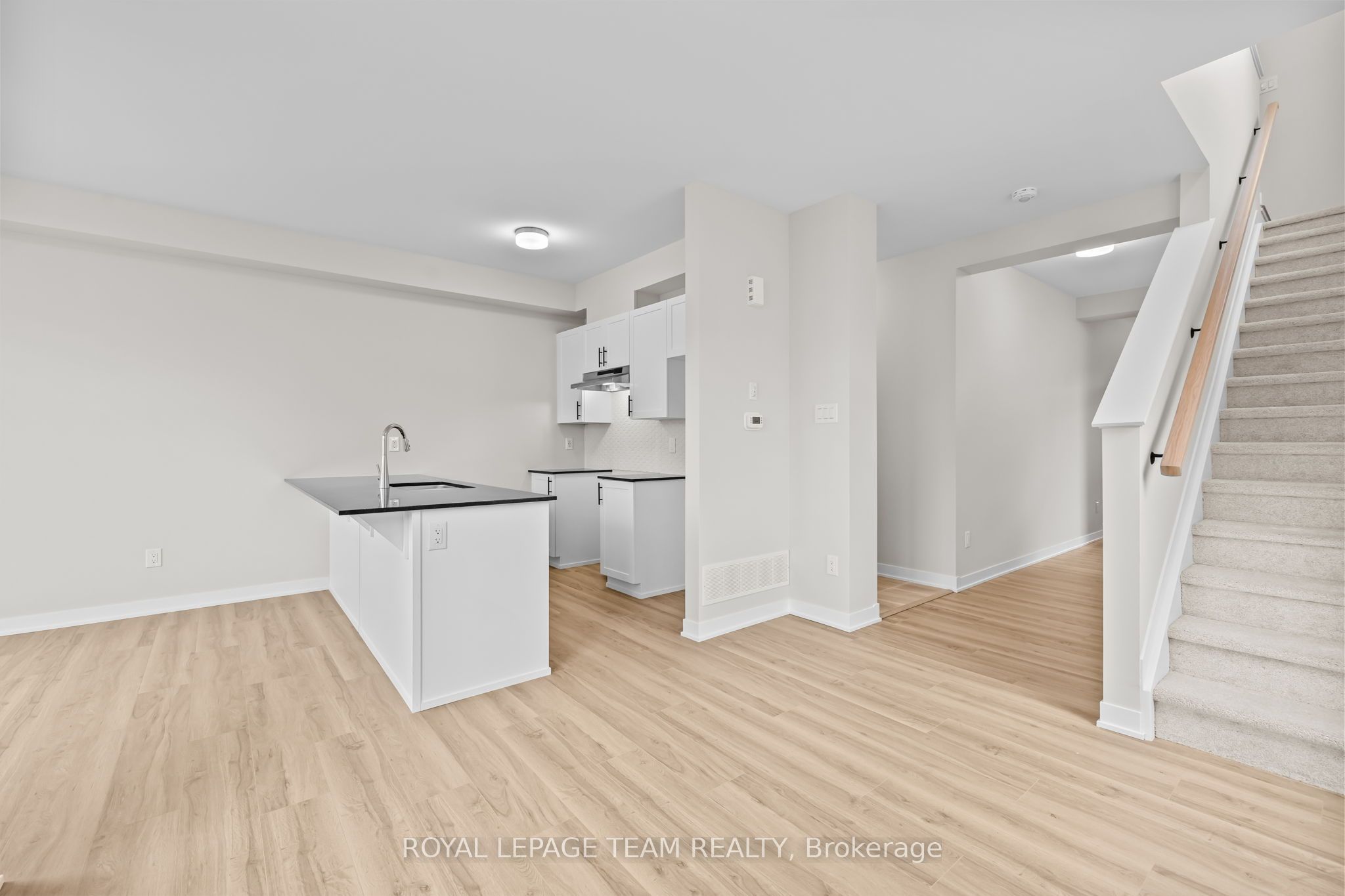 741 Haflinger Row, Stittsville - Munster - Richmond, ON K0A 2Z0 photo 5