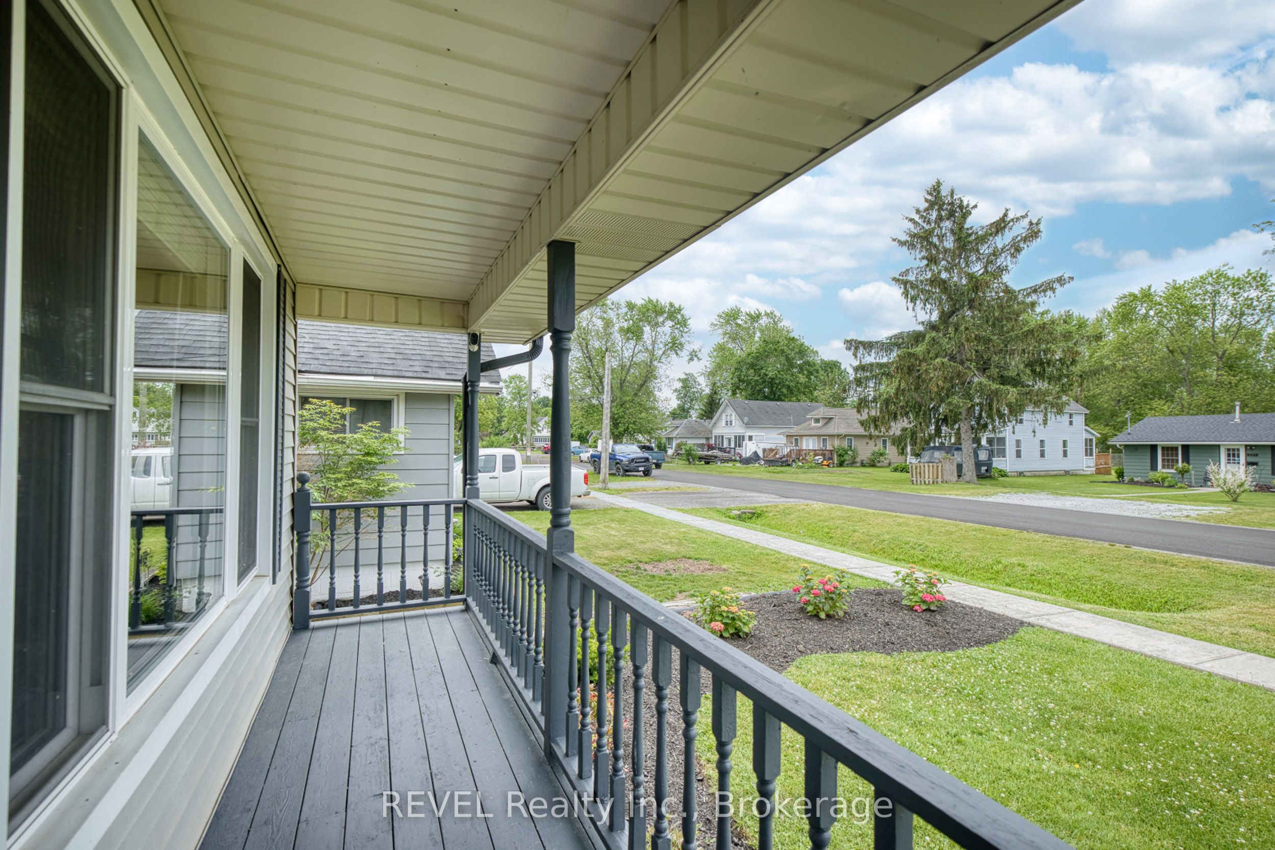344 Leask Avenue, Fort Erie, ON L2A 4L4 photo 5