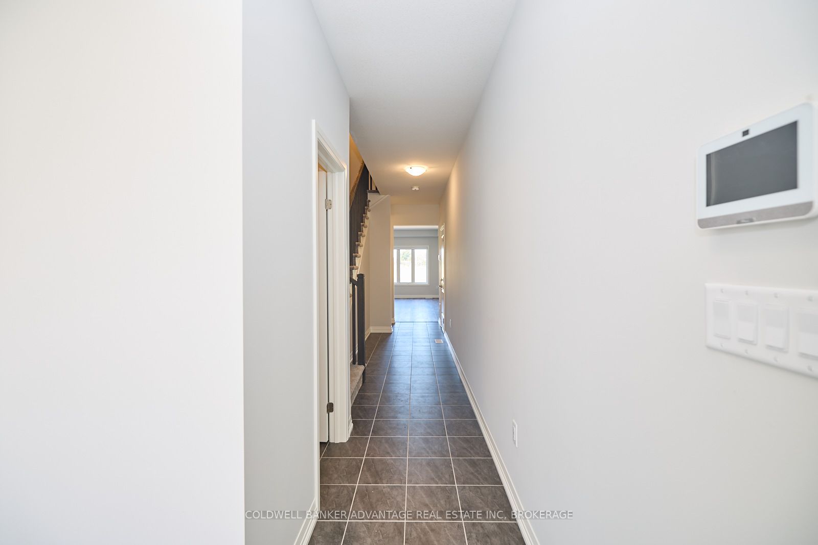 34 West Creek Court, Welland, ON L3C 0K8 photo 3