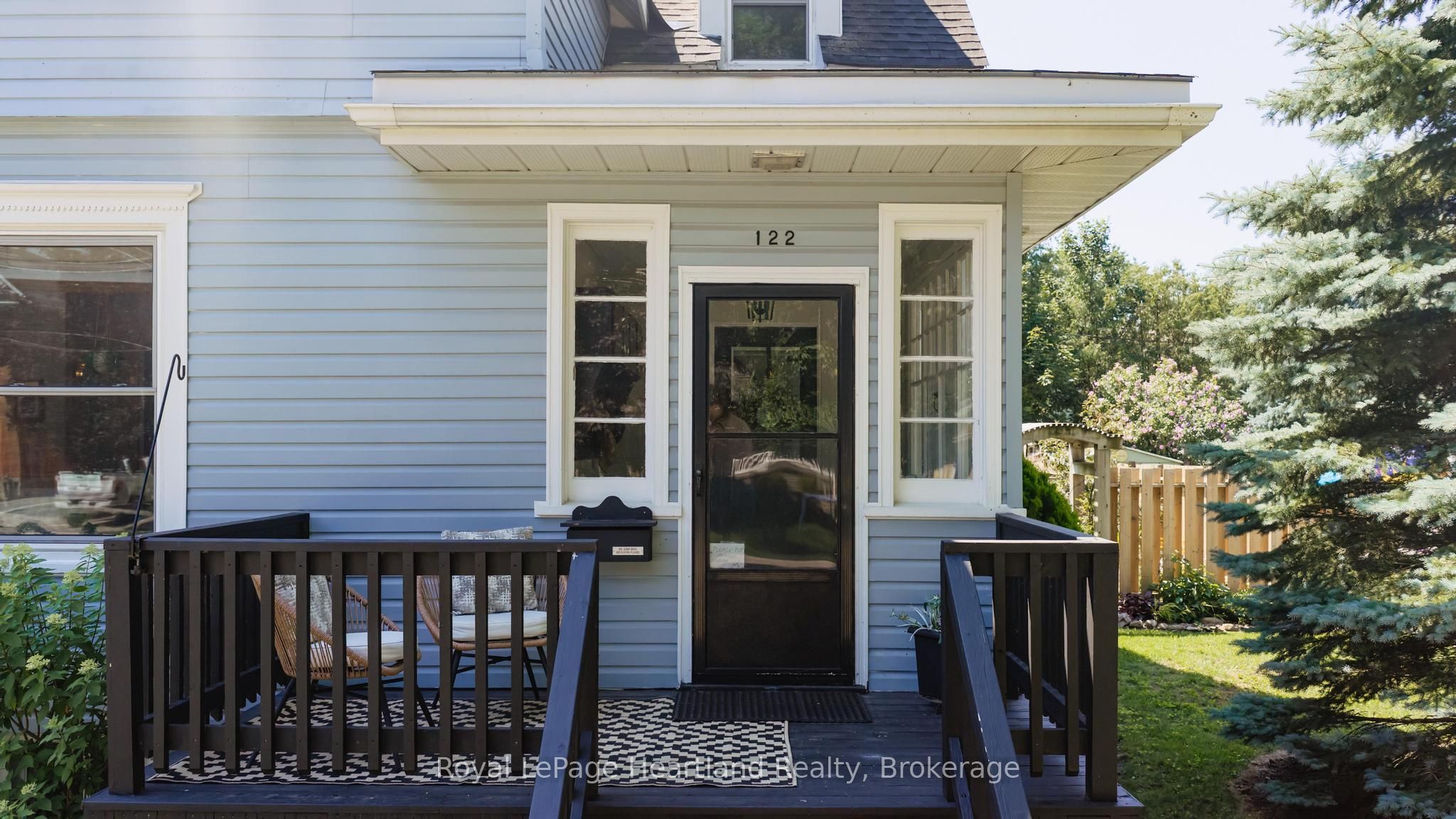 122 Nelson Street E, Goderich, ON N7A 1R9 photo 4