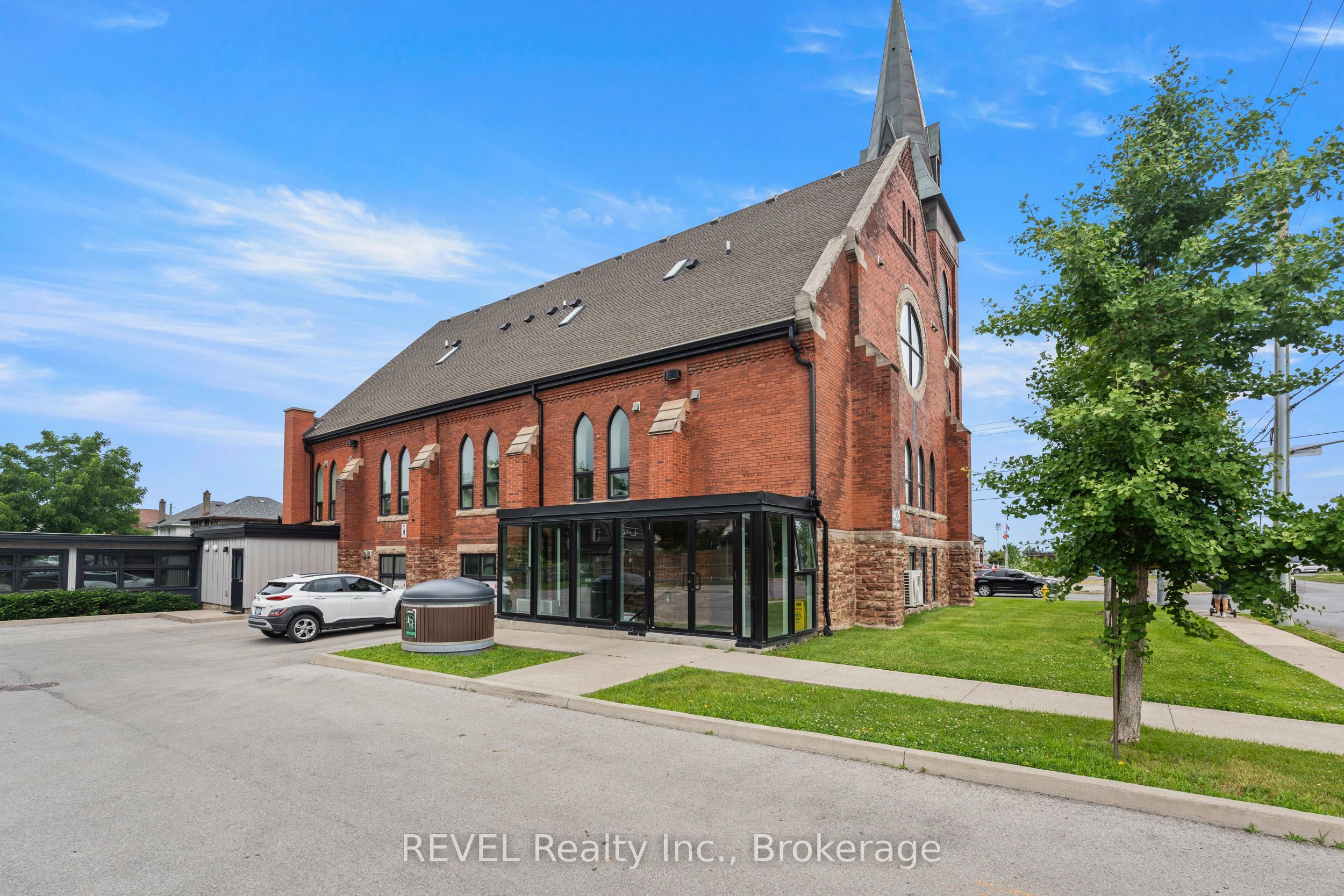 405 Merritt Street 3, St. Catharines, ON L2P 1P5 photo 4