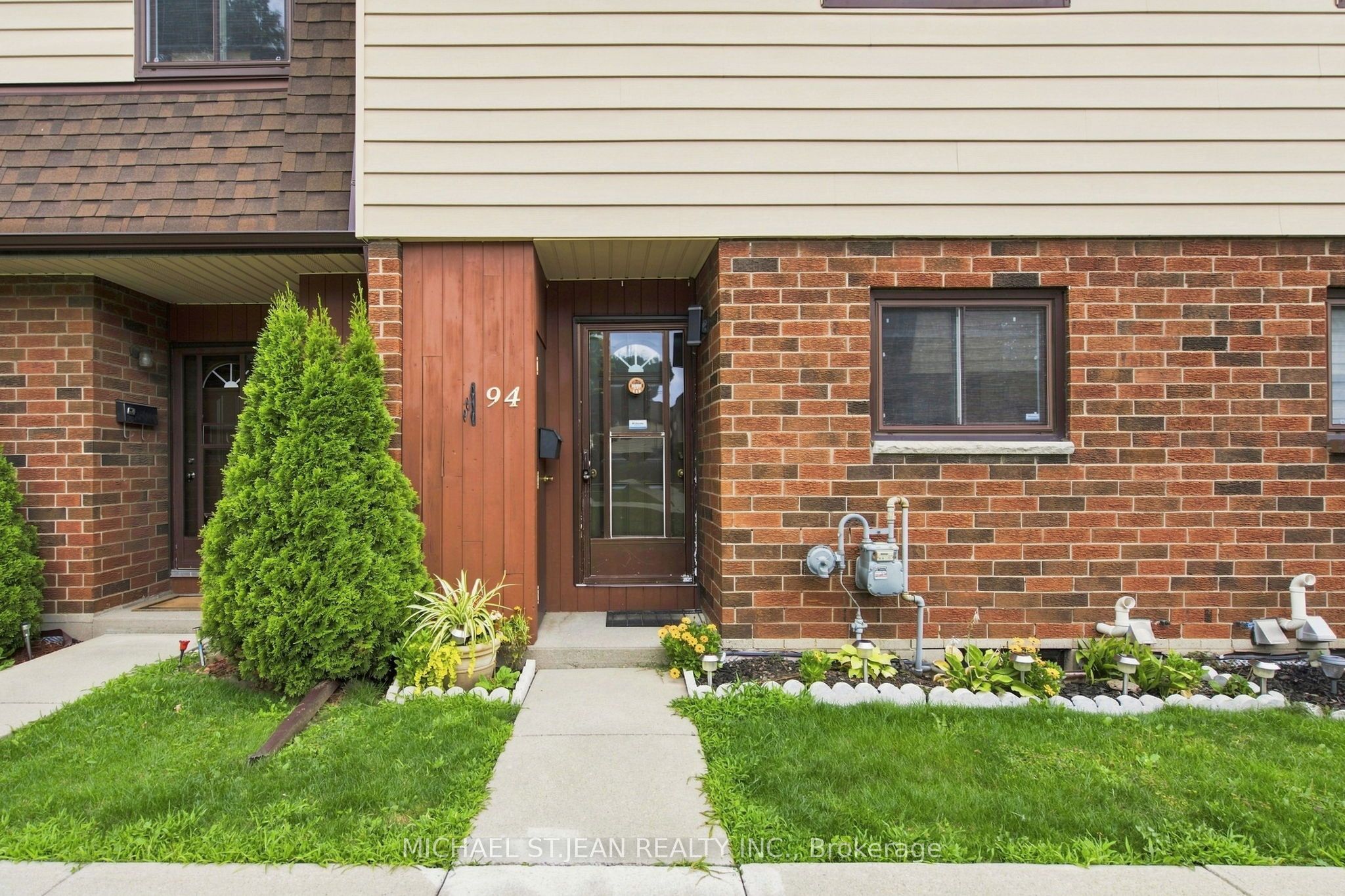 20 Glenvale Drive 94, Hamilton, ON L9C 5V4 photo 3