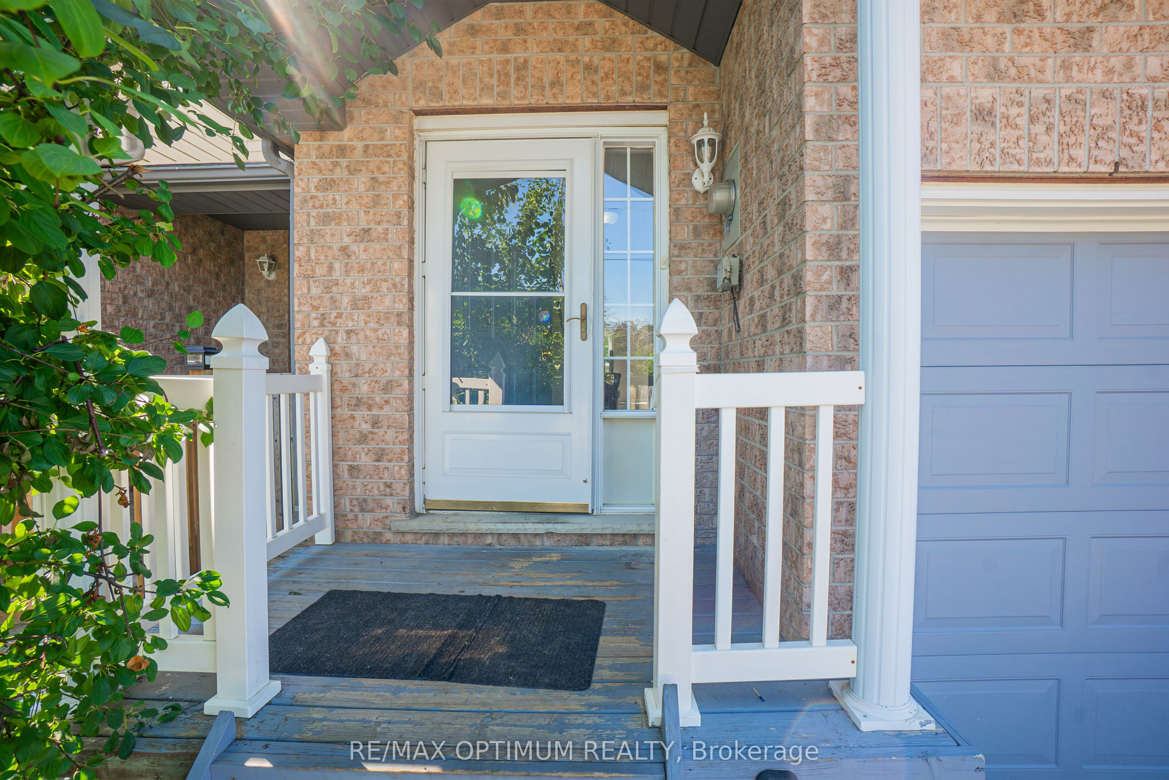 139 Activa Avenue, Kitchener, ON N2E 3T3 photo 2