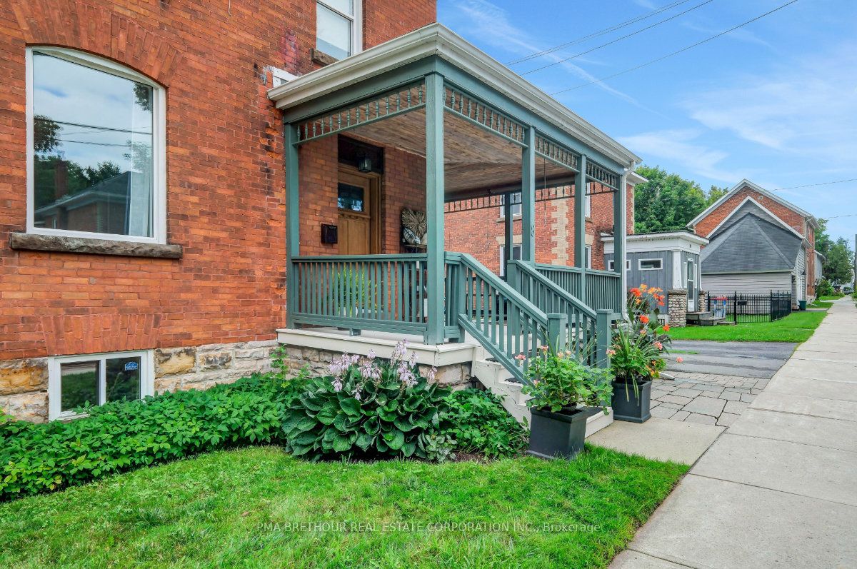 8 North Street, Perth, ON K7H 2S3 photo 4