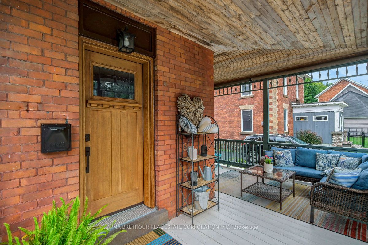 8 North Street, Perth, ON K7H 2S3 photo 5