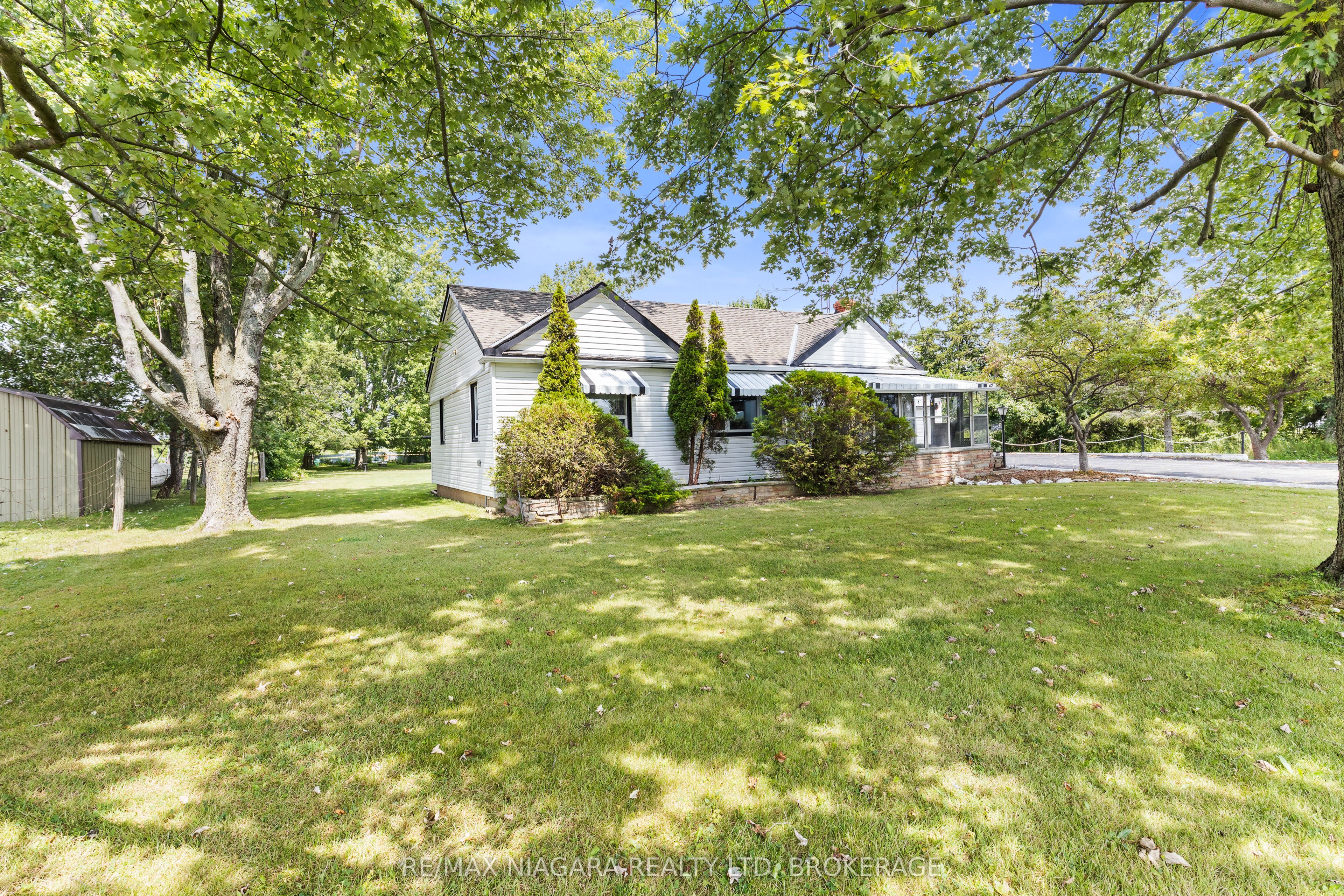 2249 North Shore Drive, Haldimand, ON N0A 1K0 photo 3