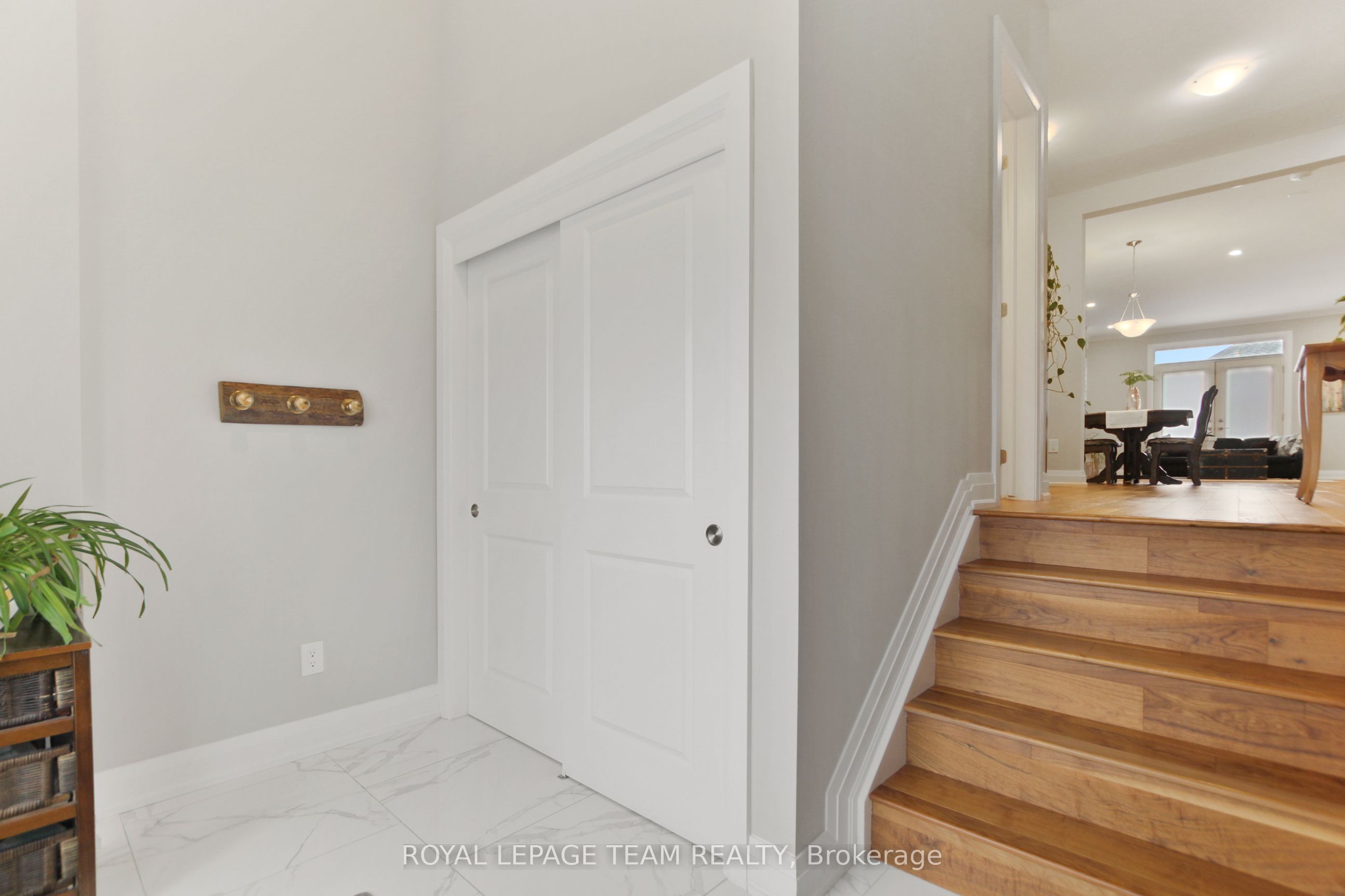 119 Discovery Street, Stittsville - Munster - Richmond, ON K2S 0Z9 photo 3
