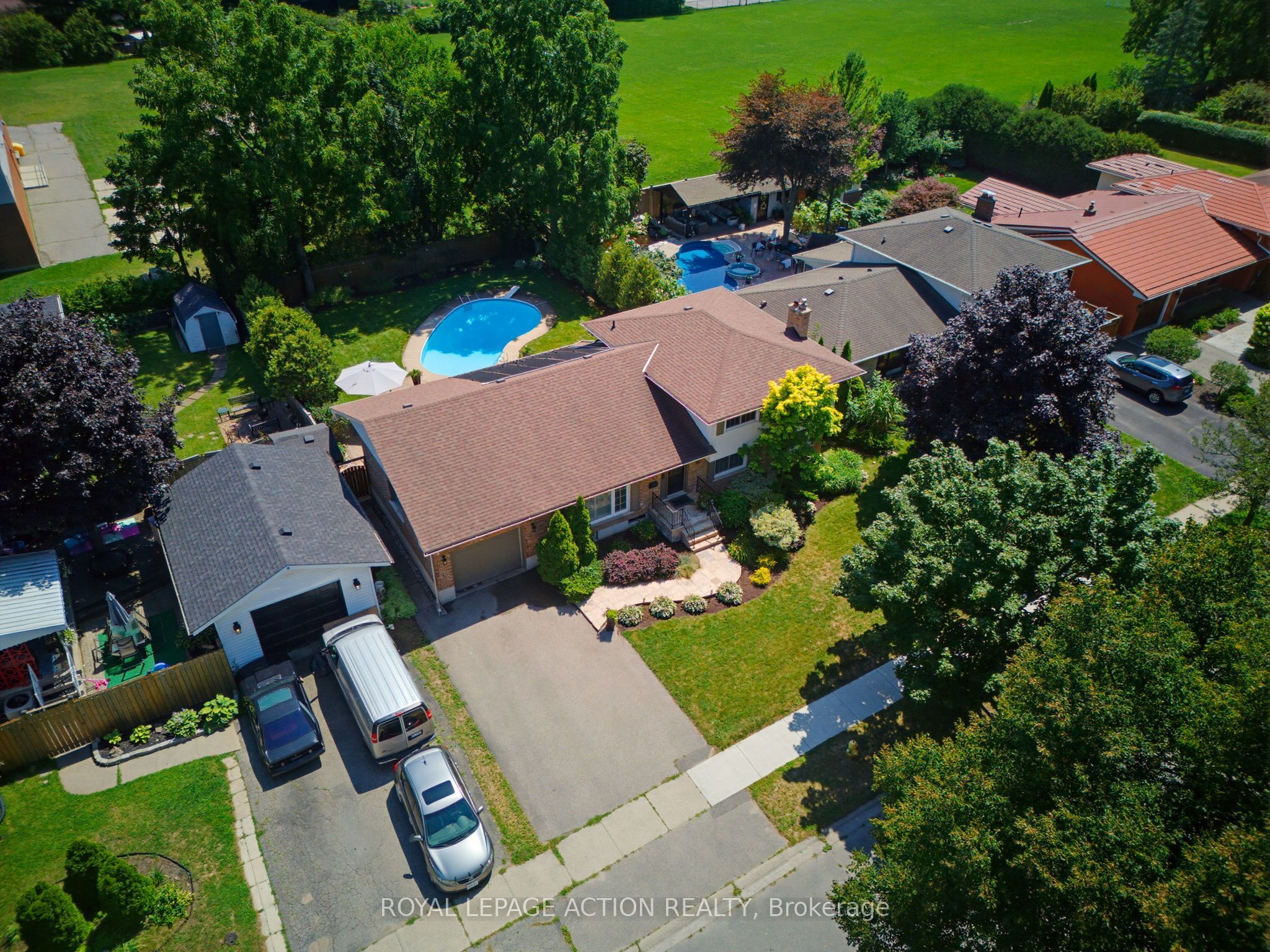 5 Marigold Street, Brantford, ON N3R 5W7 photo 2