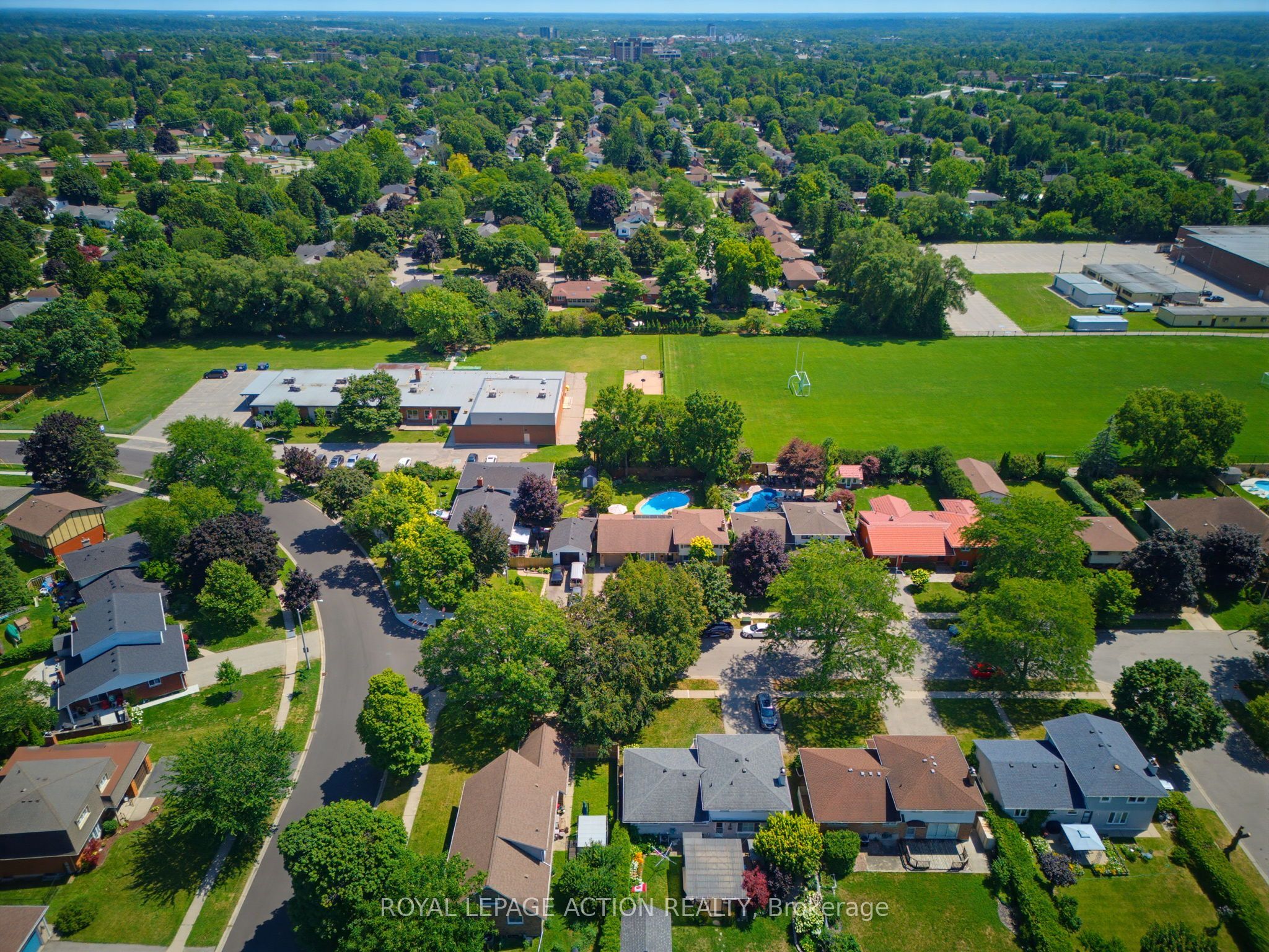 5 Marigold Street, Brantford, ON N3R 5W7 photo 5