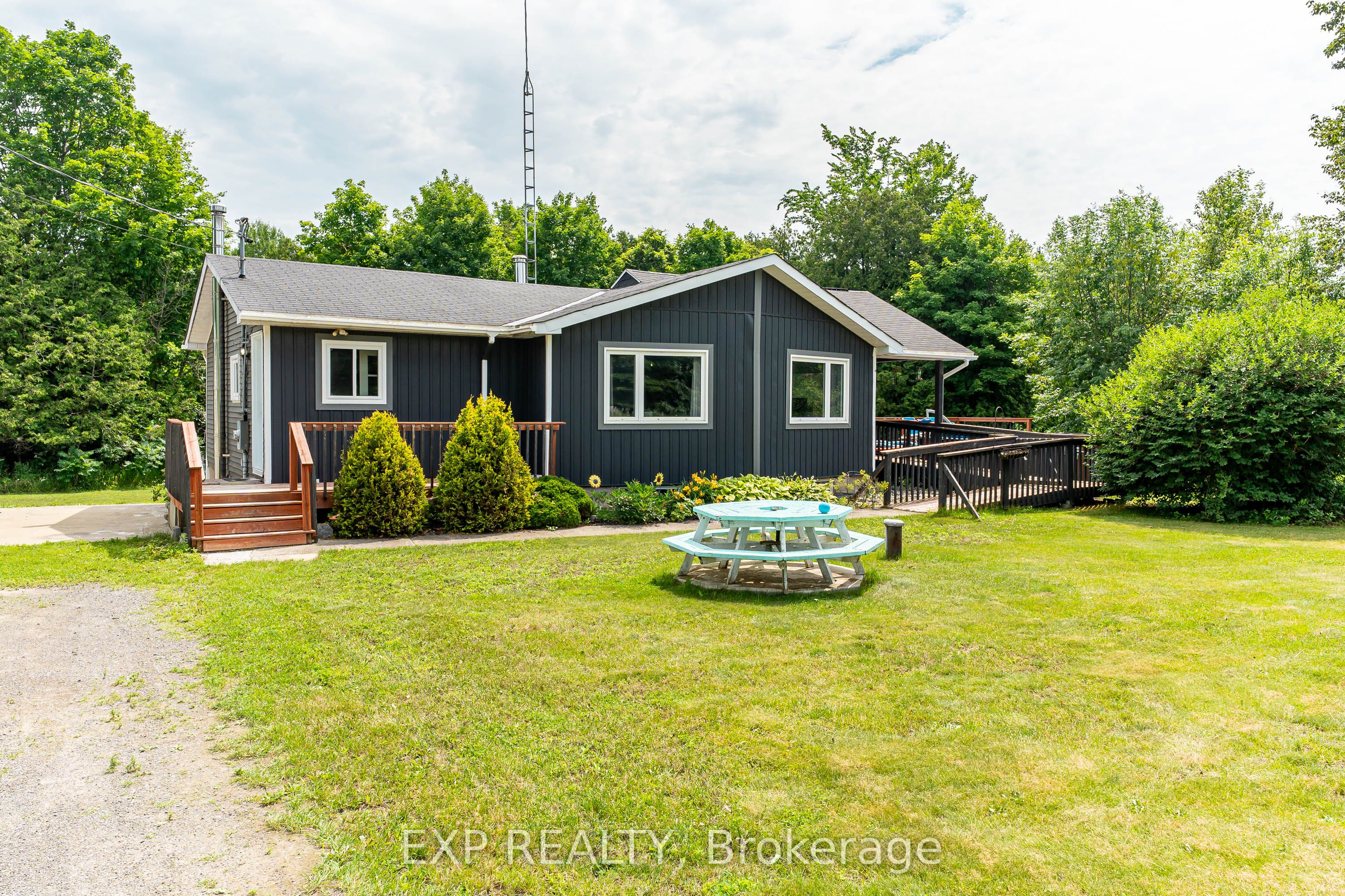 8131 County Road 44 Road, Edwardsburgh/Cardinal, ON K0E 1X0 photo 2
