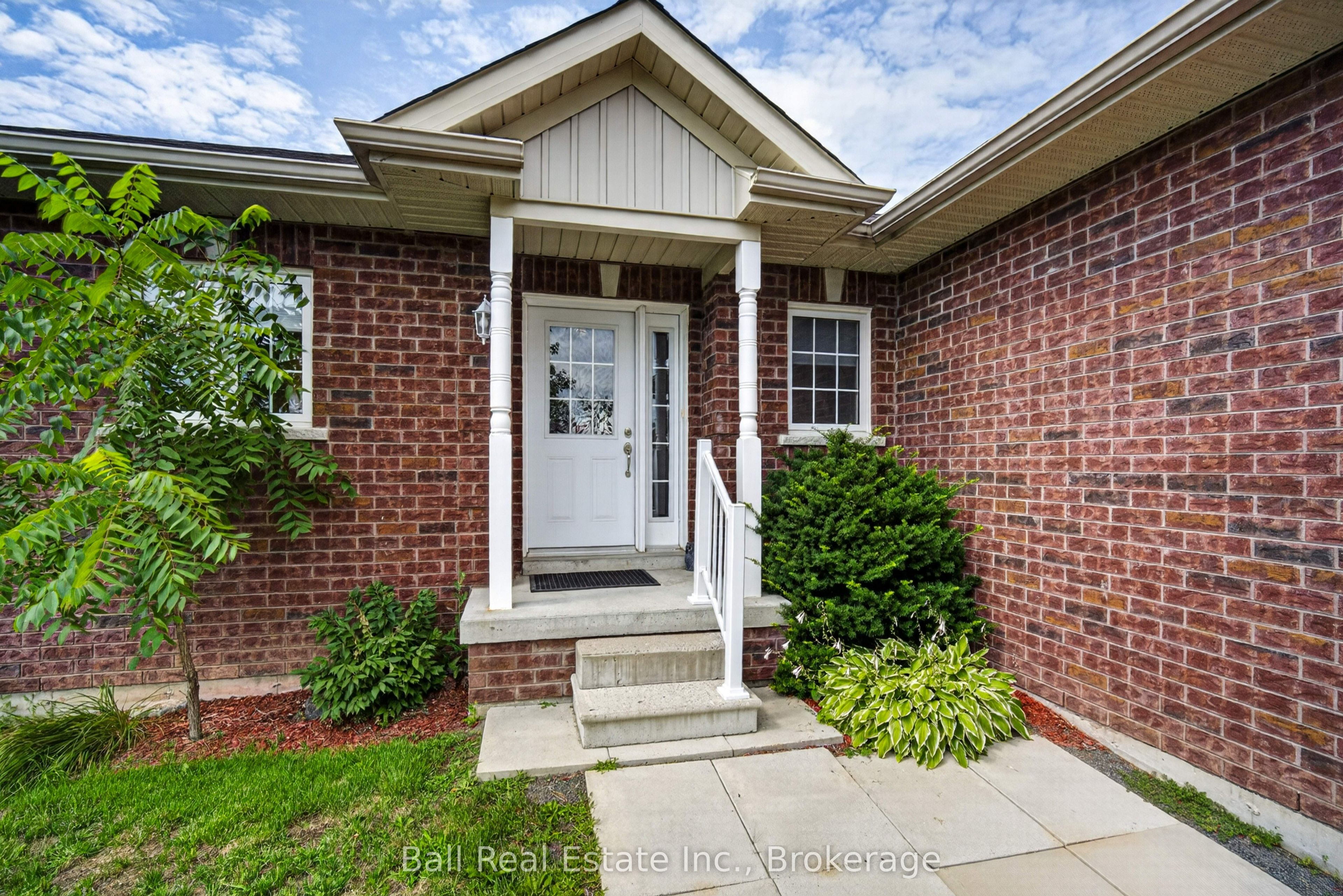 6 Maple Avenue E, Asphodel-Norwood, ON K0L 2V0 photo 2