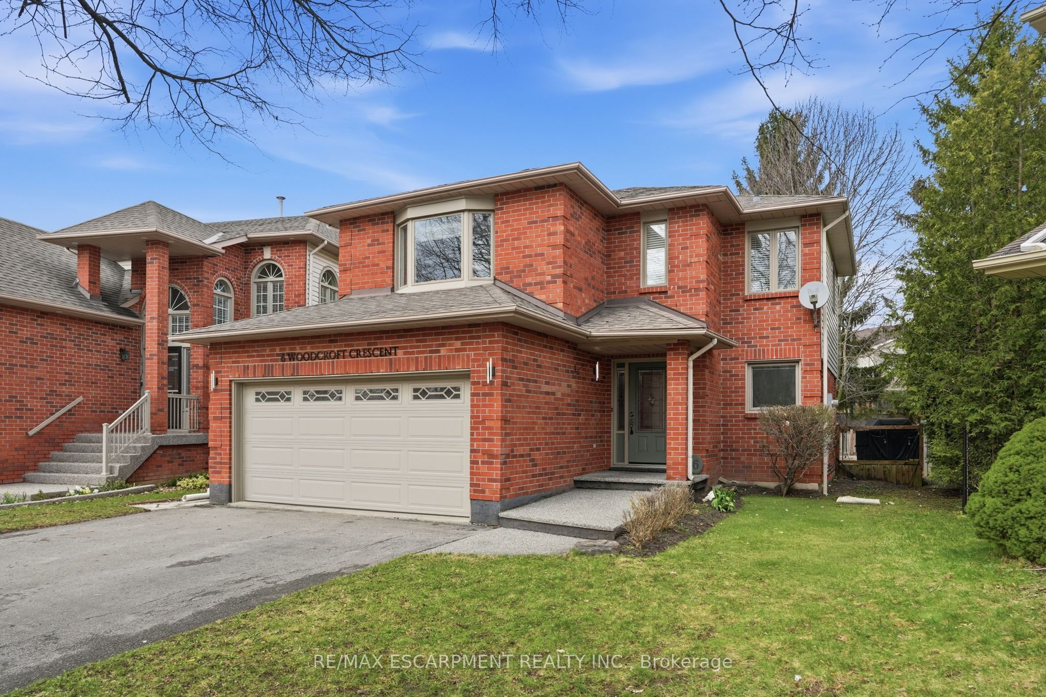 6 WOODCROFT Crescent, Hamilton, ON L8B 0H1 photo 2