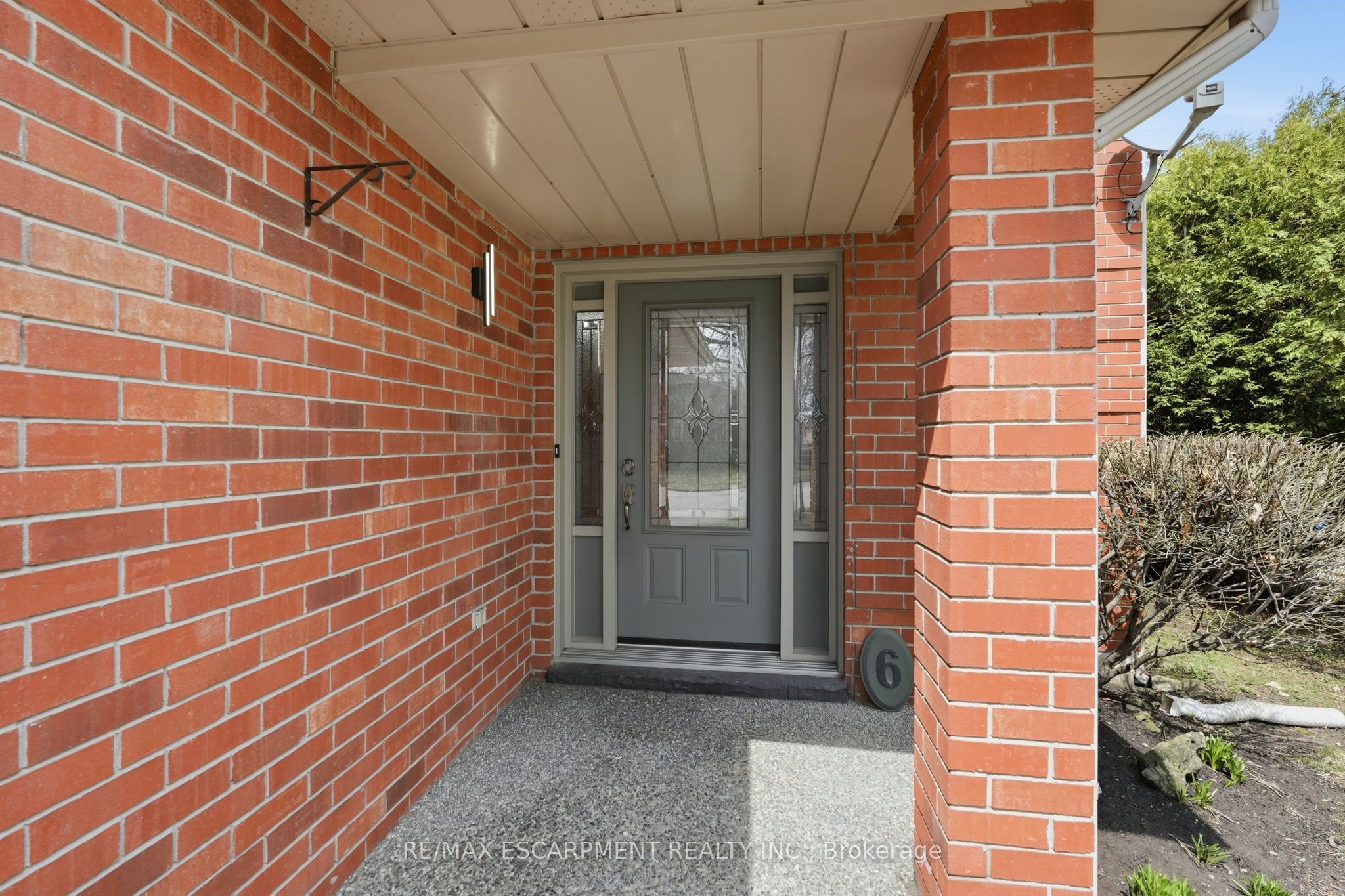6 WOODCROFT Crescent, Hamilton, ON L8B 0H1 photo 3