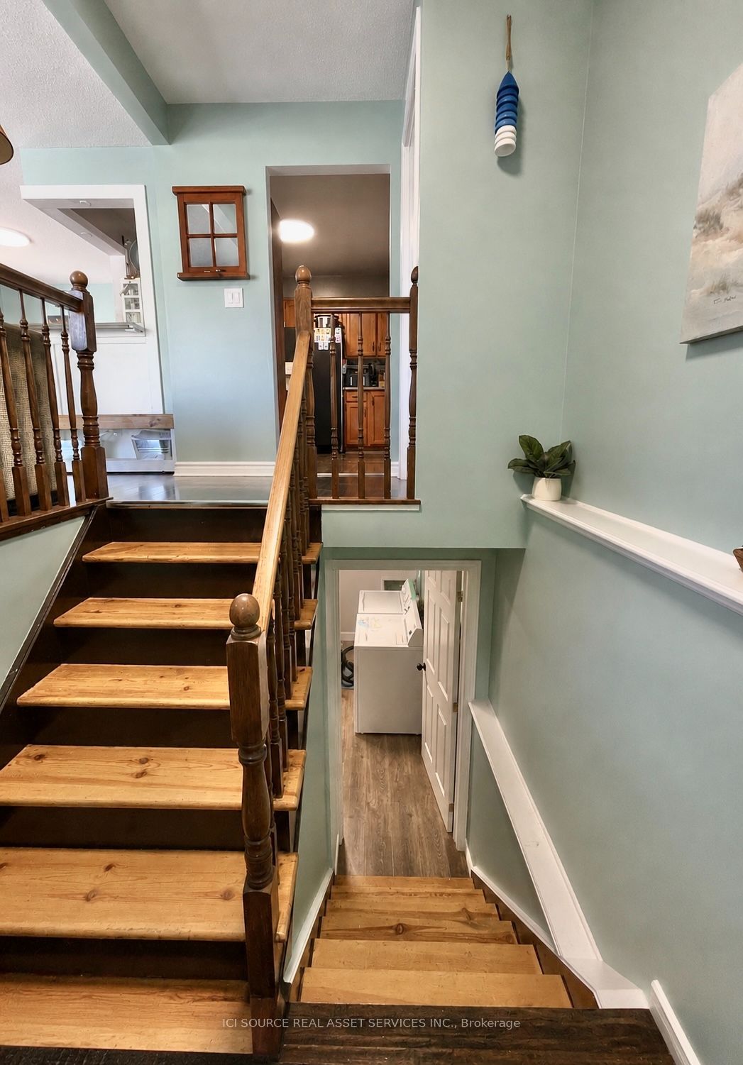 34 Grantham Avenue, St. Catharines, ON L2P 3B4 photo 2