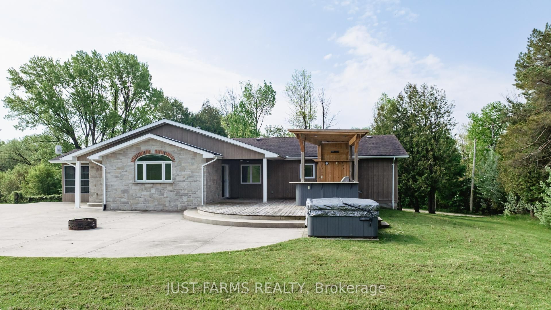837 7th Avenue, Hanover, ON N4N 2K3 photo 4